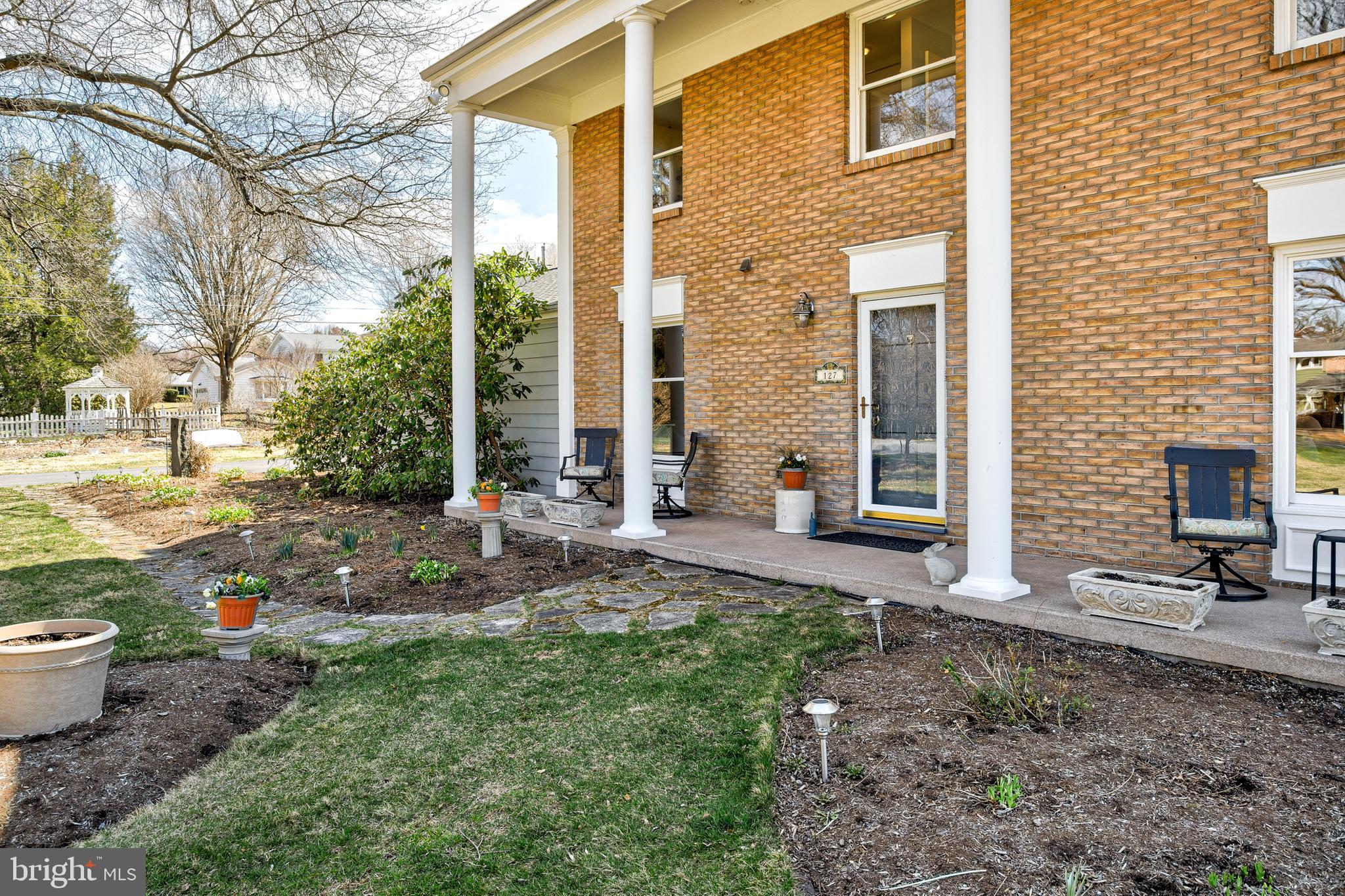 HARRIS ACRES - Residential