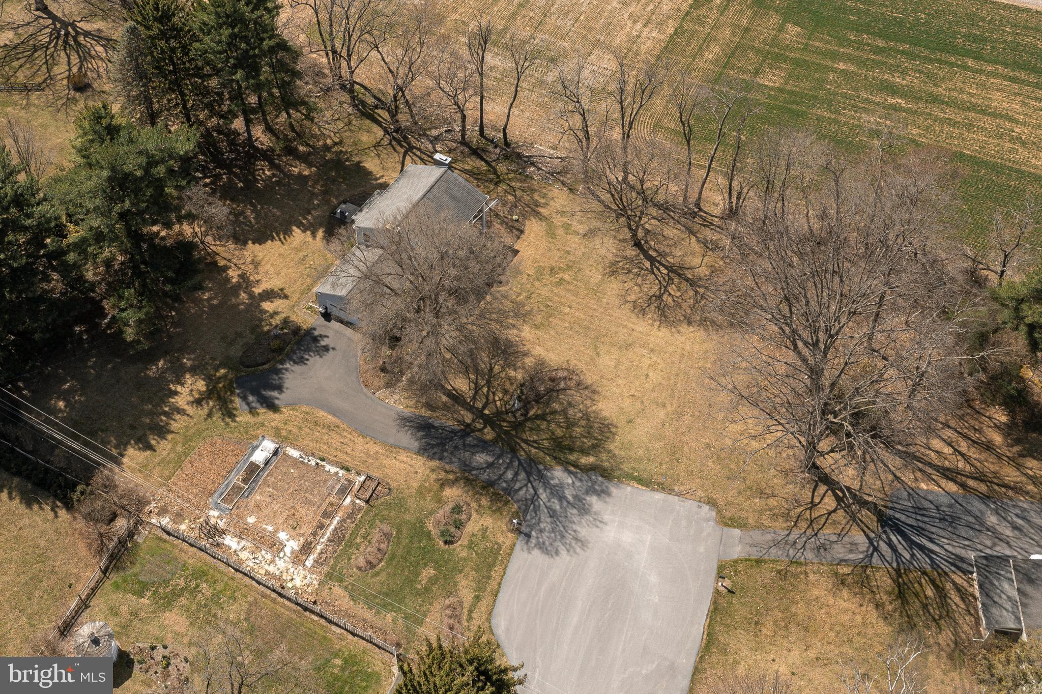 HARRIS ACRES - Residential