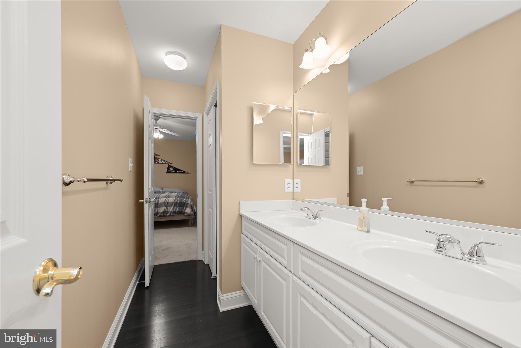 BROOKEVILLE FARM - Residential