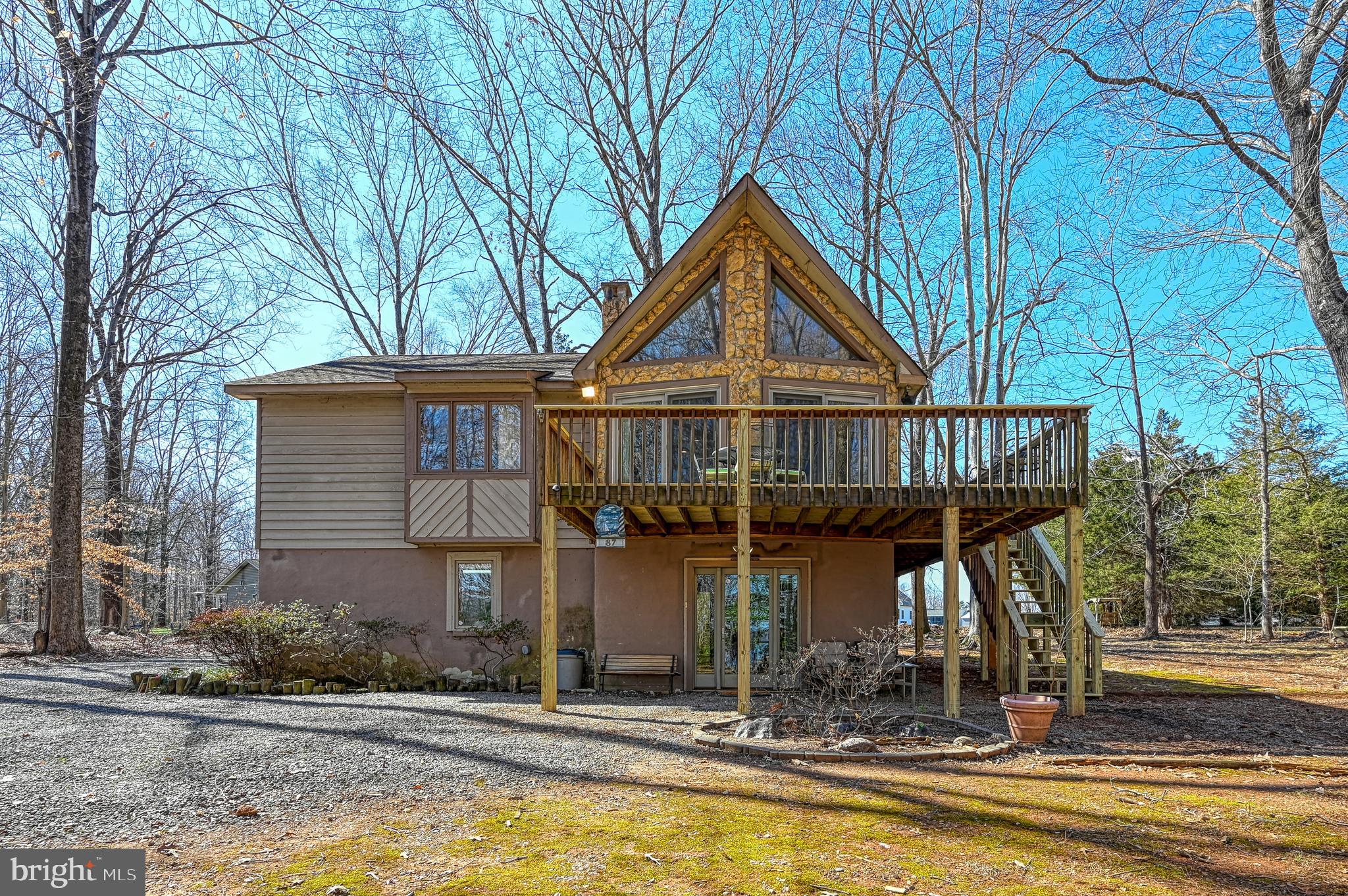 BEAR CASTLE - Residential