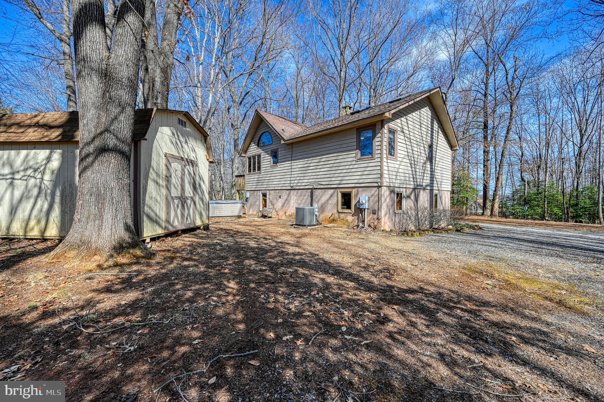 BEAR CASTLE - Residential