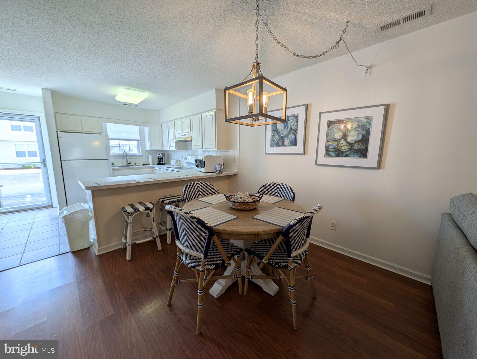BETHANY MEADOWS - Residential