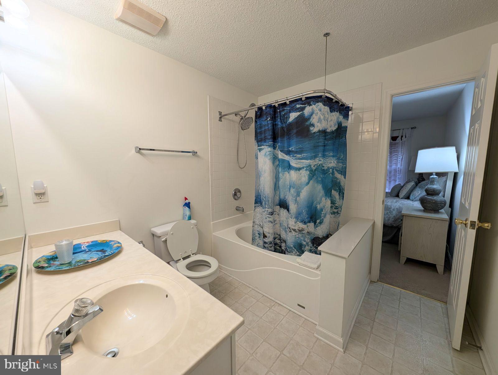 BETHANY MEADOWS - Residential