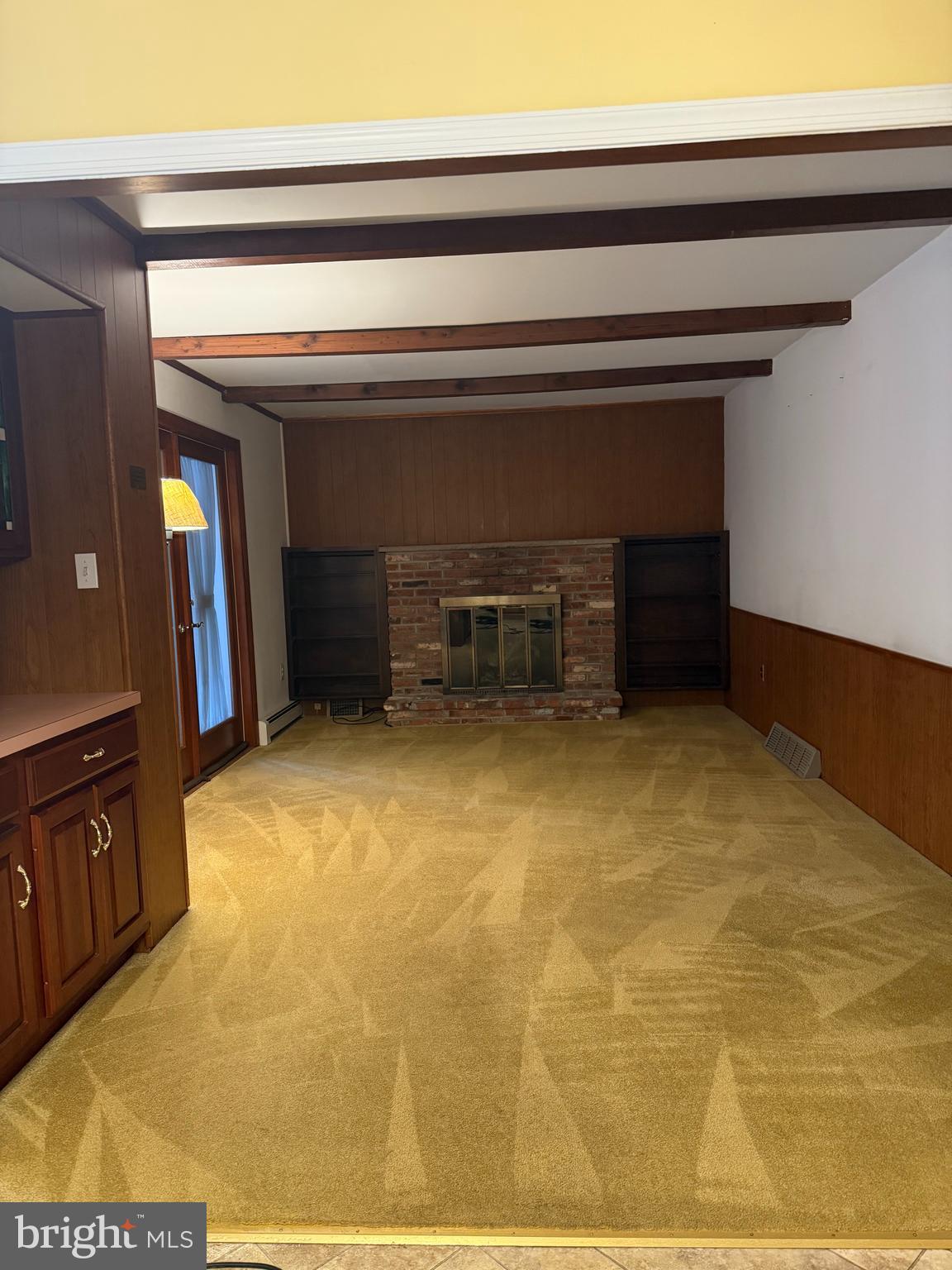 BLUE BELL KNOLL - Residential