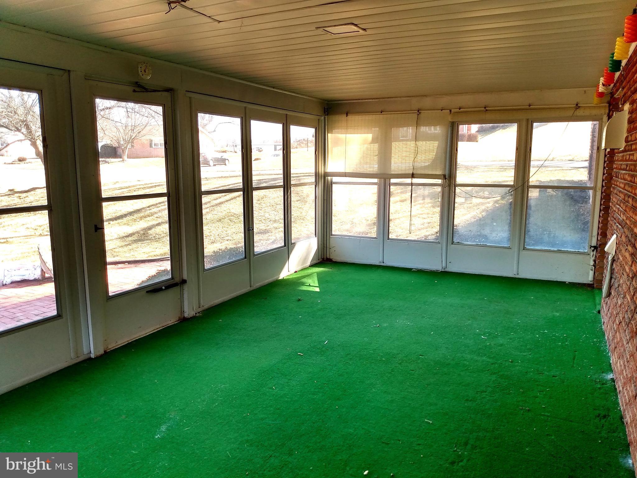 SOUTH GUILFORD HILLS - Residential