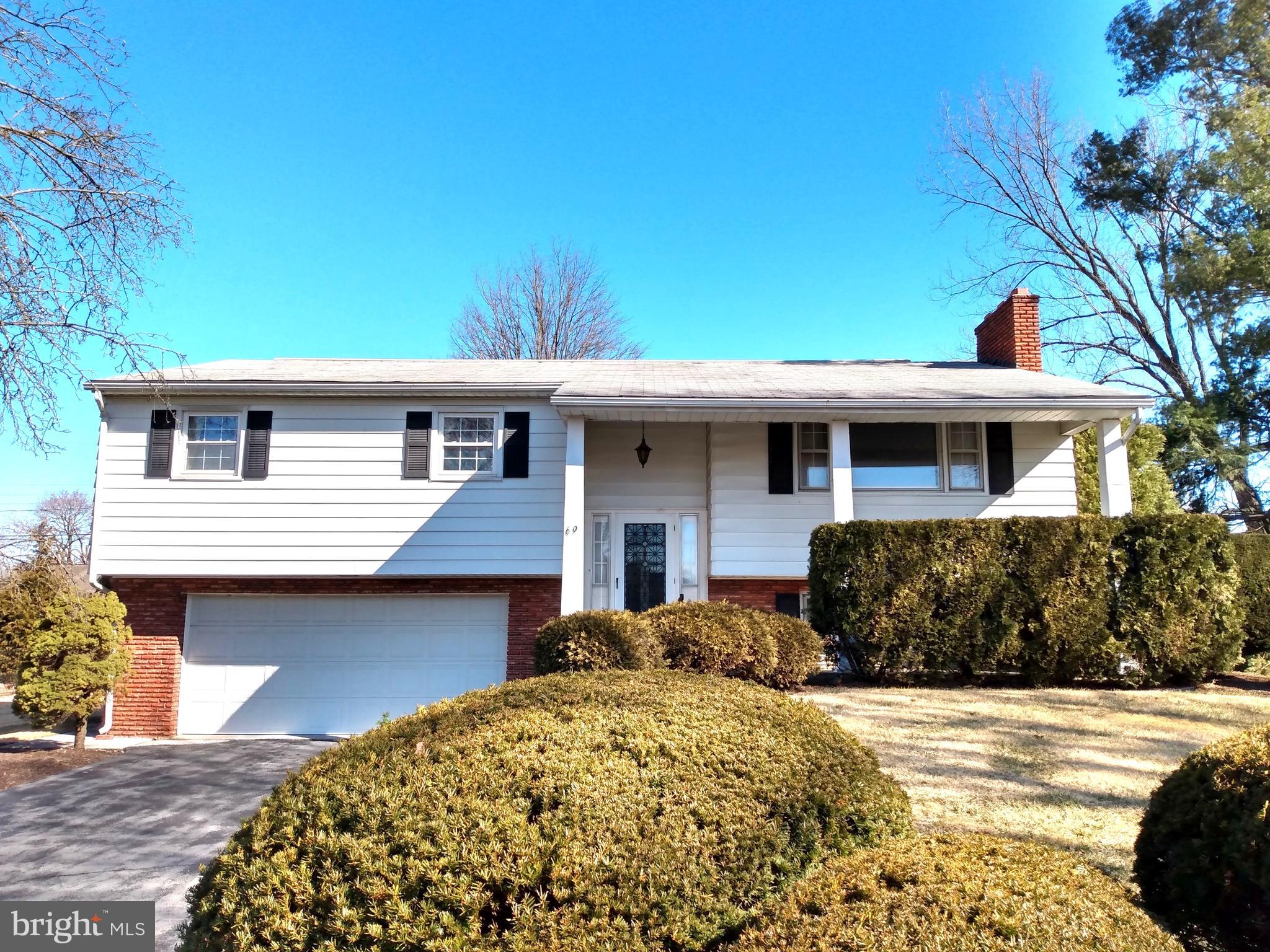 SOUTH GUILFORD HILLS - Residential