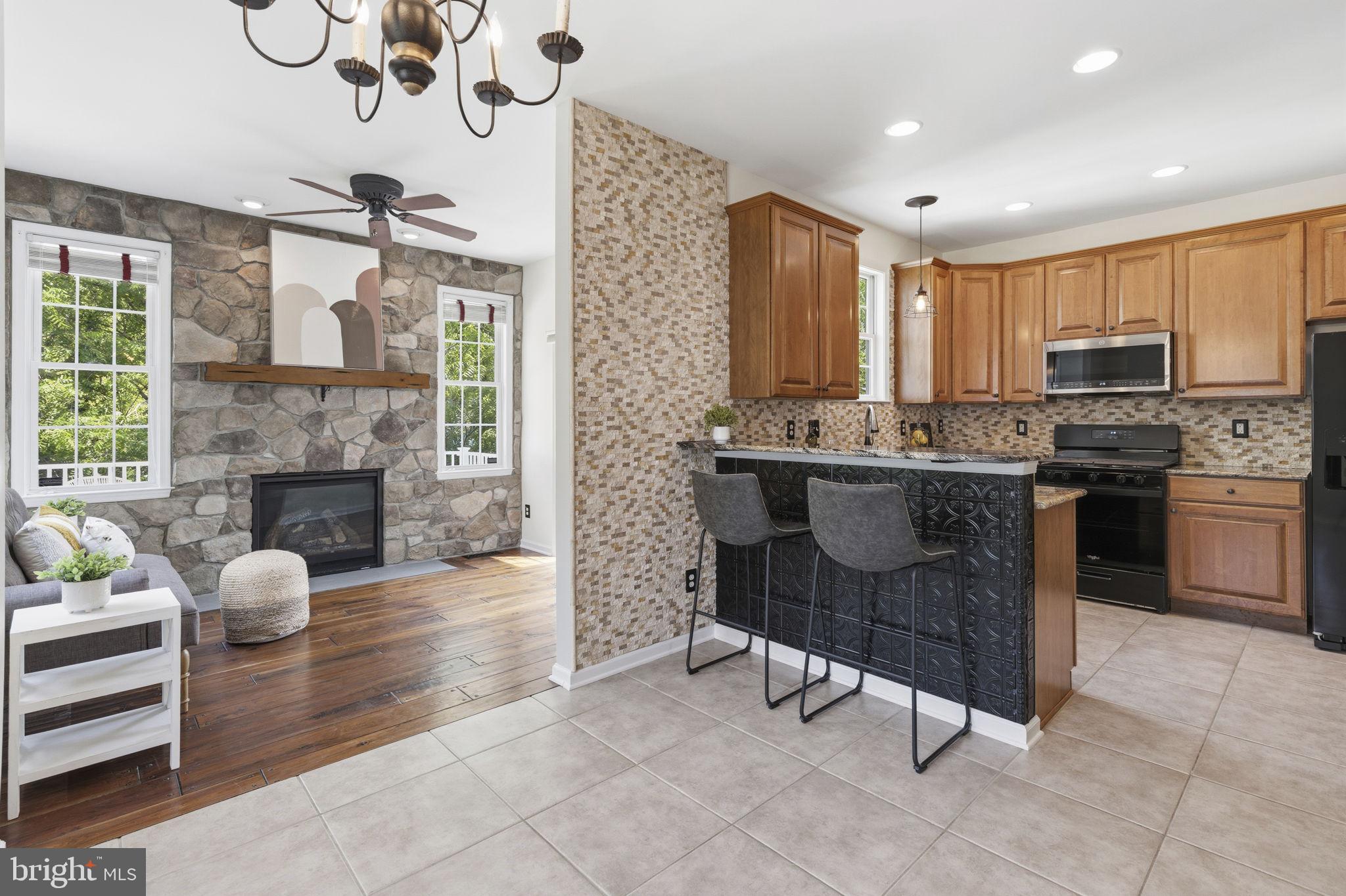 TRAIL VIEW - Residential
