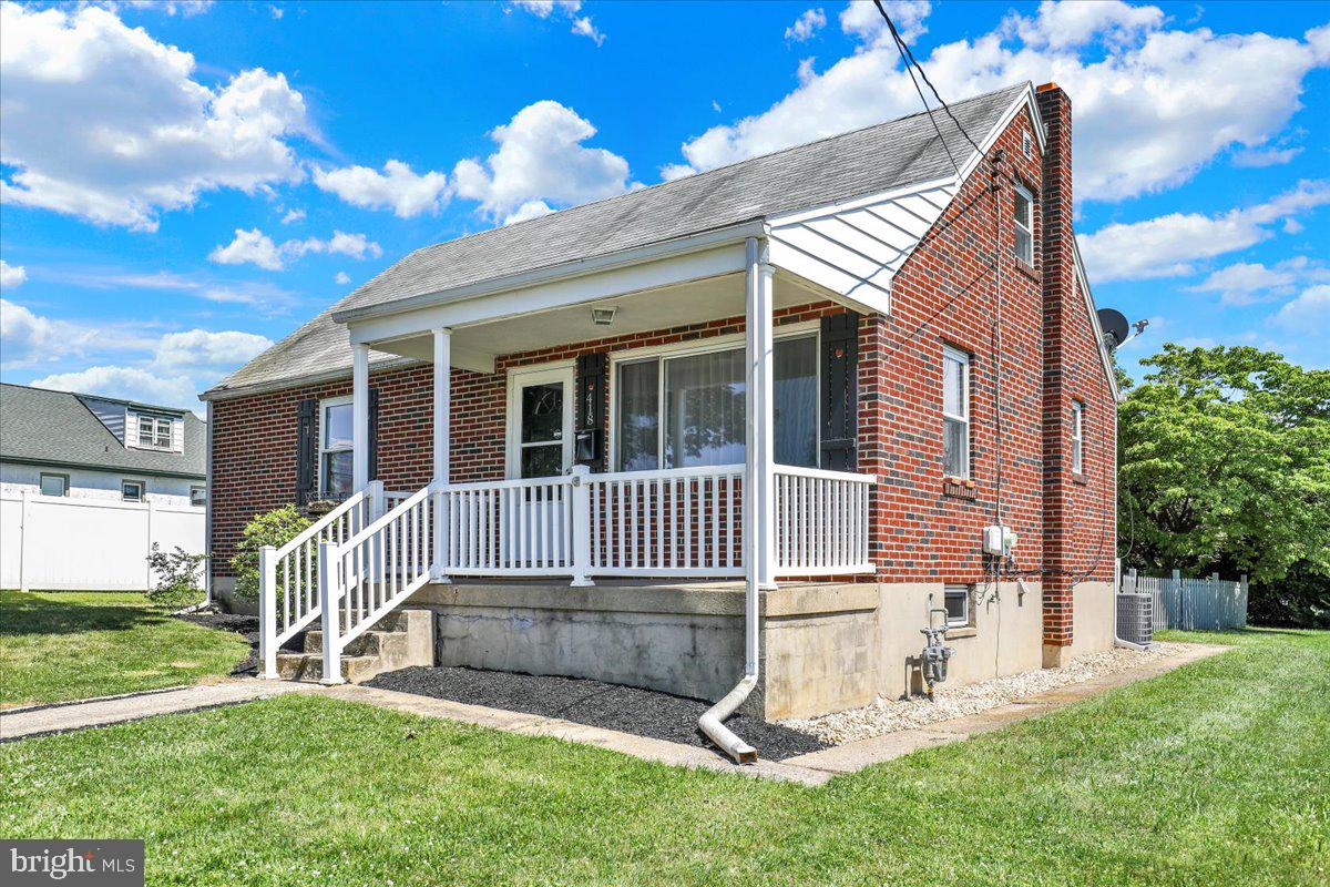 GREENFIELDS - Residential