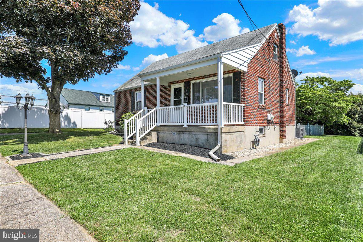 GREENFIELDS - Residential