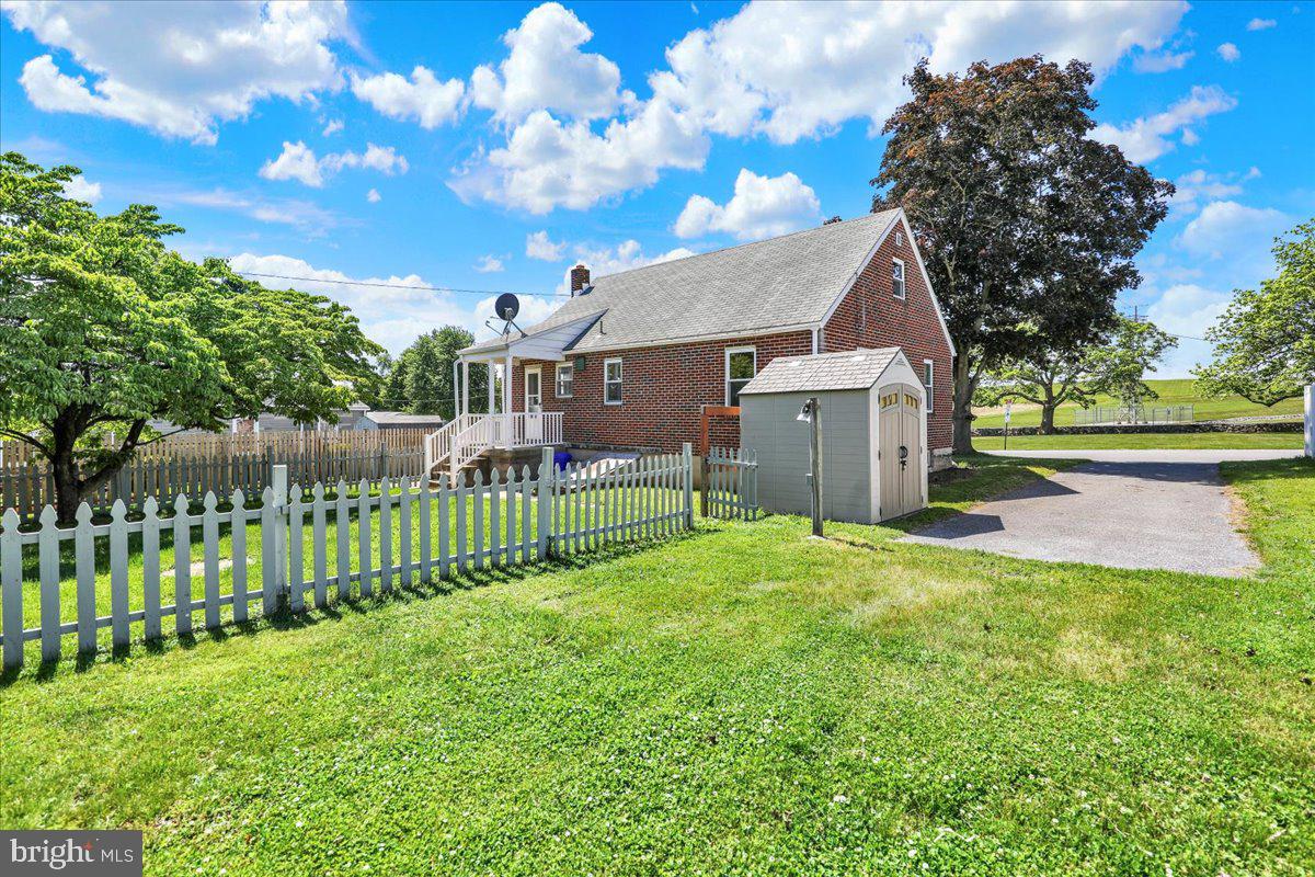 GREENFIELDS - Residential