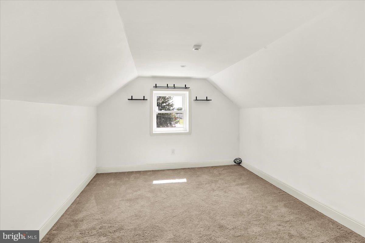 GREENFIELDS - Residential