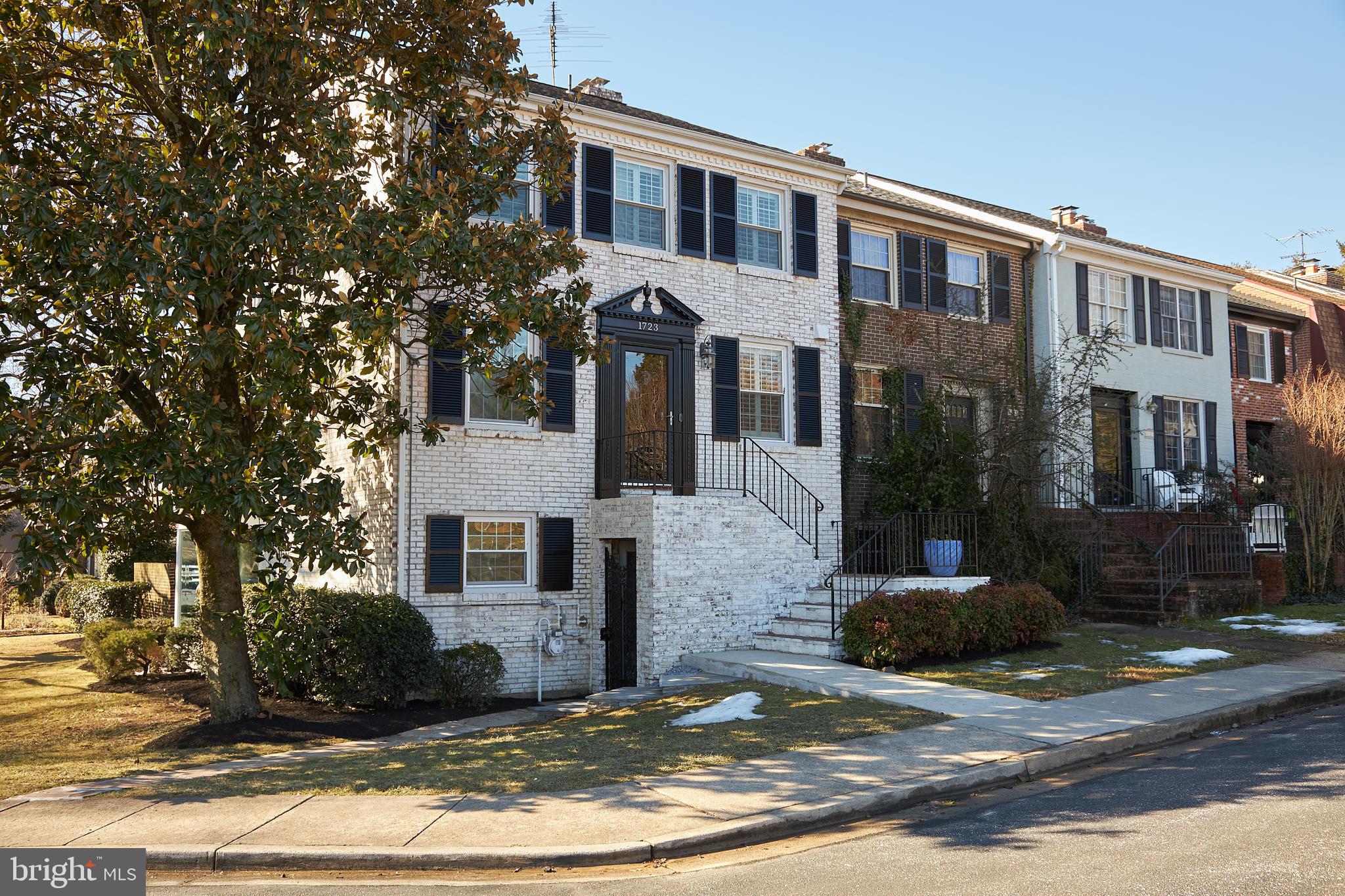 OLDE BELHAVEN TOWNE - Residential