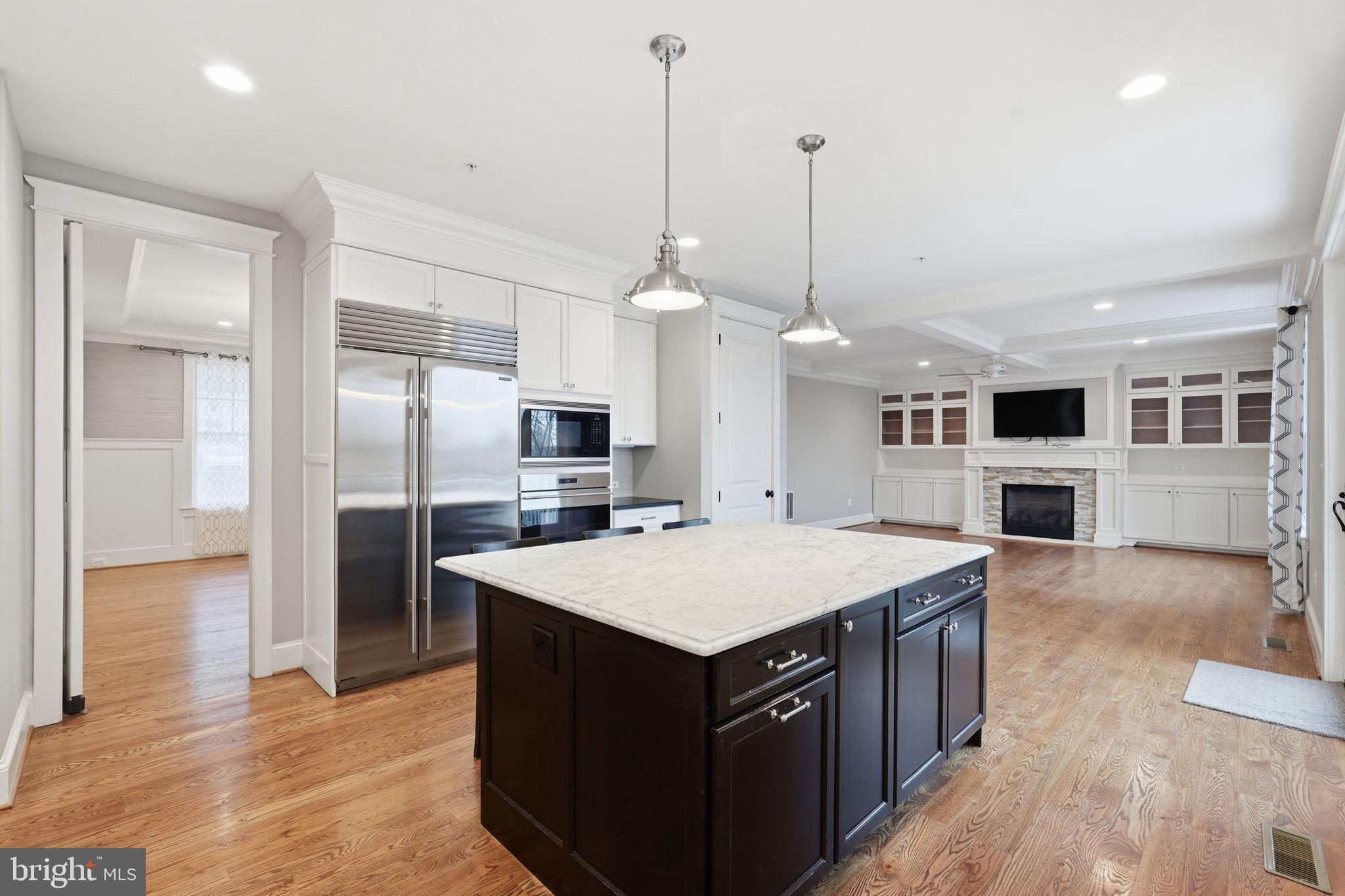 GLENBROOK VILLAGE - Residential