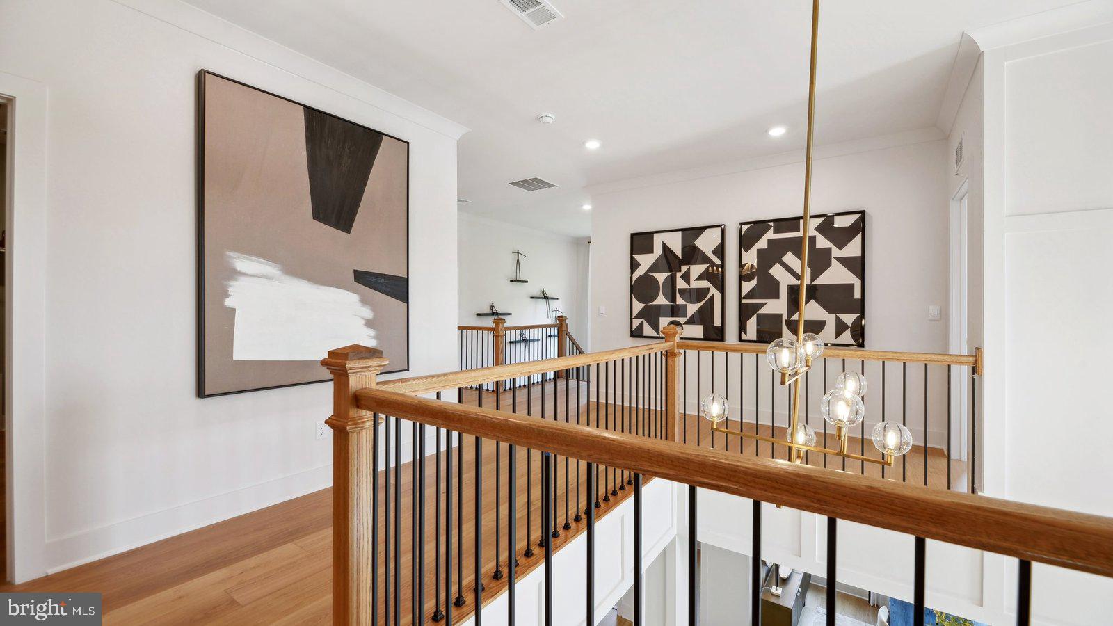 VIRGINIA CROSSING - Residential