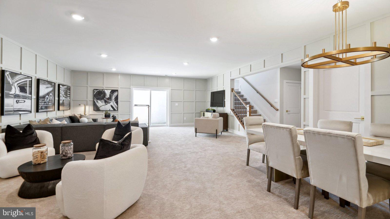 VIRGINIA CROSSING - Residential