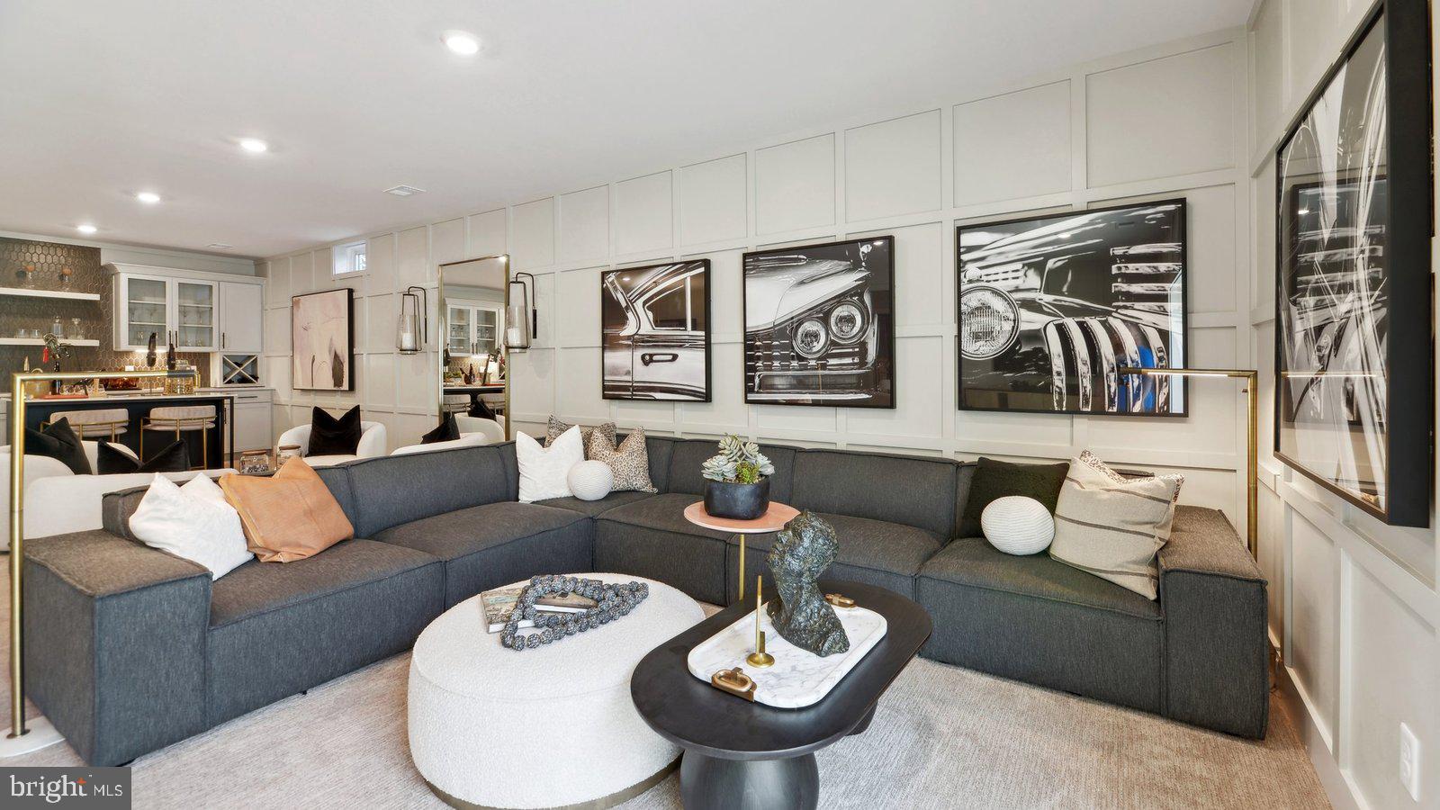 VIRGINIA CROSSING - Residential