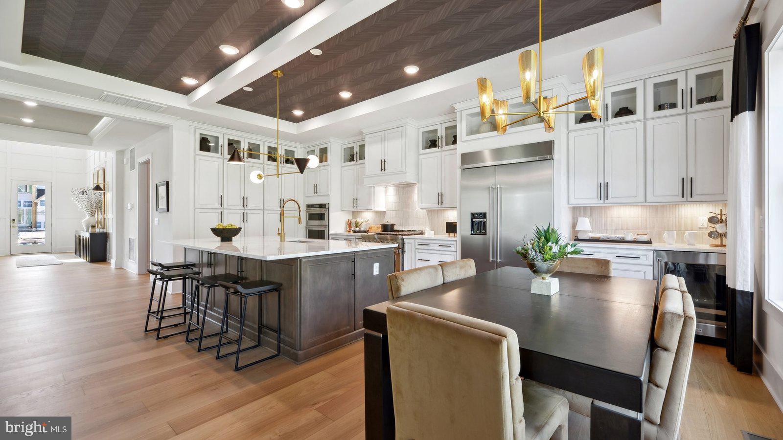 VIRGINIA CROSSING - Residential