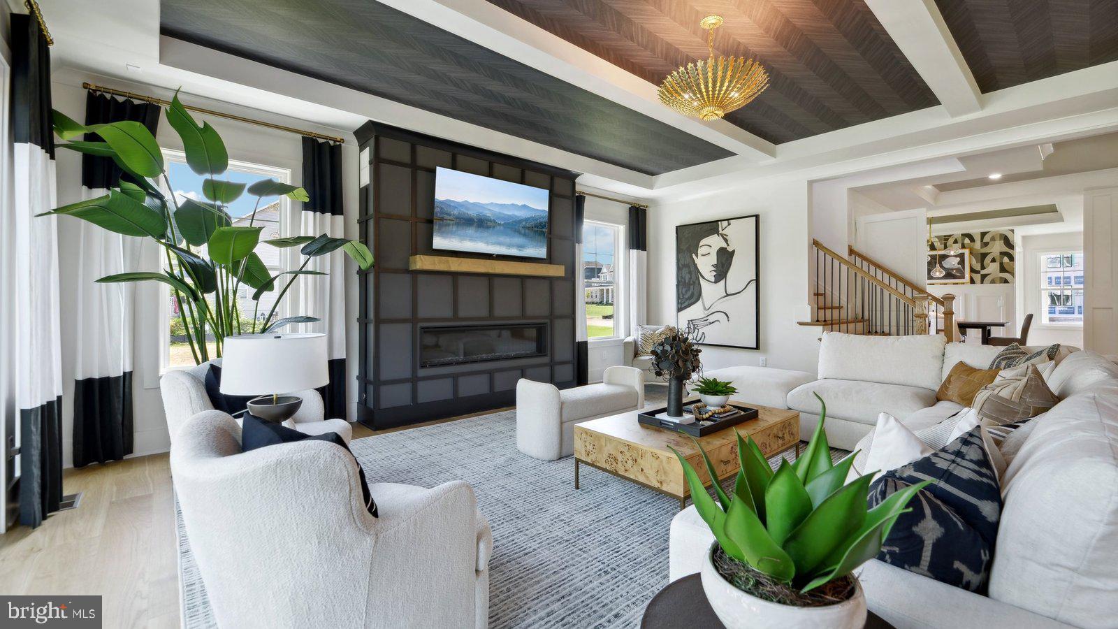 VIRGINIA CROSSING - Residential