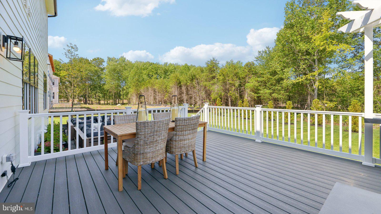 VIRGINIA CROSSING - Residential