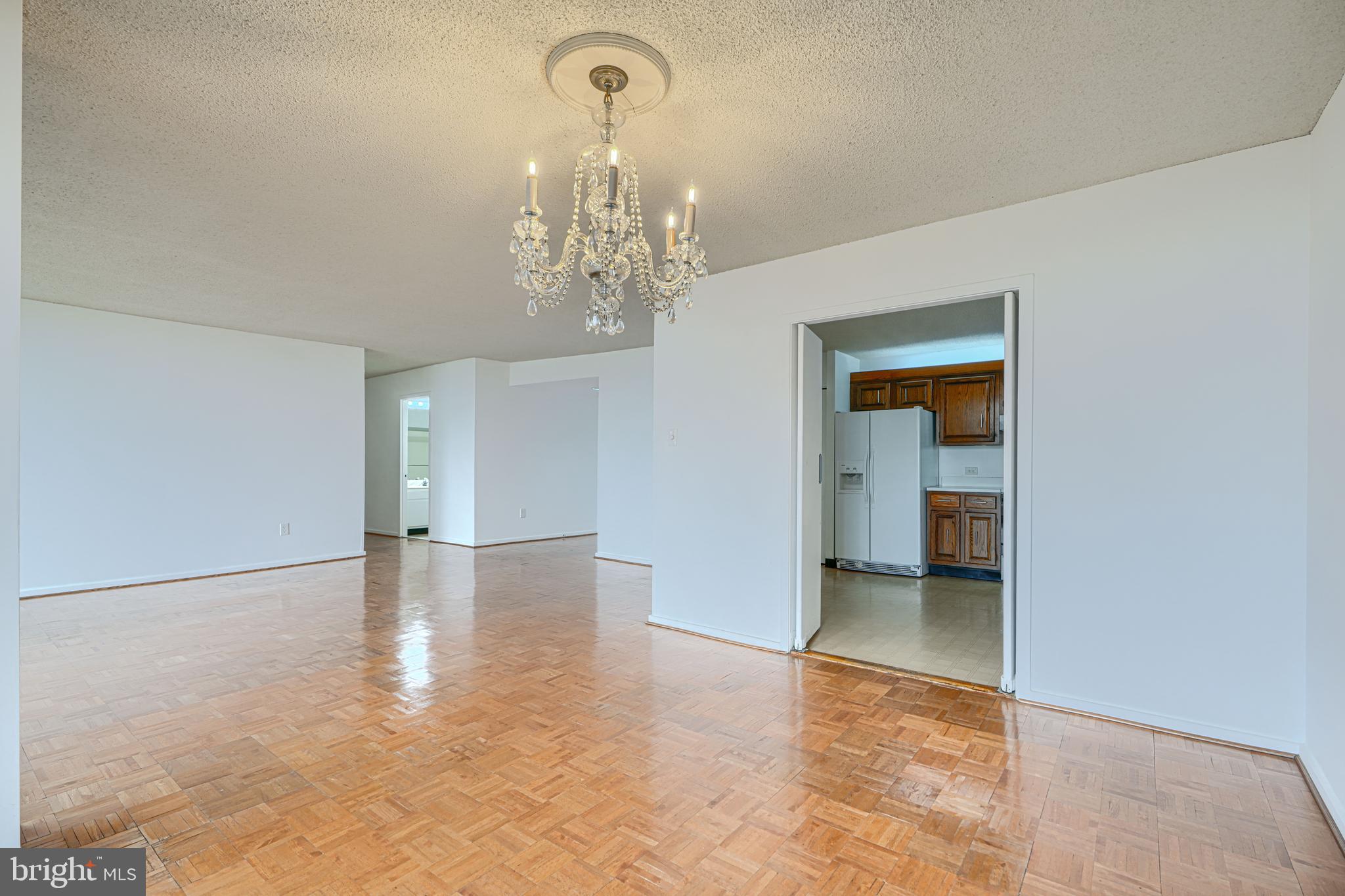 TUSCANY-CANTERBURY - Residential