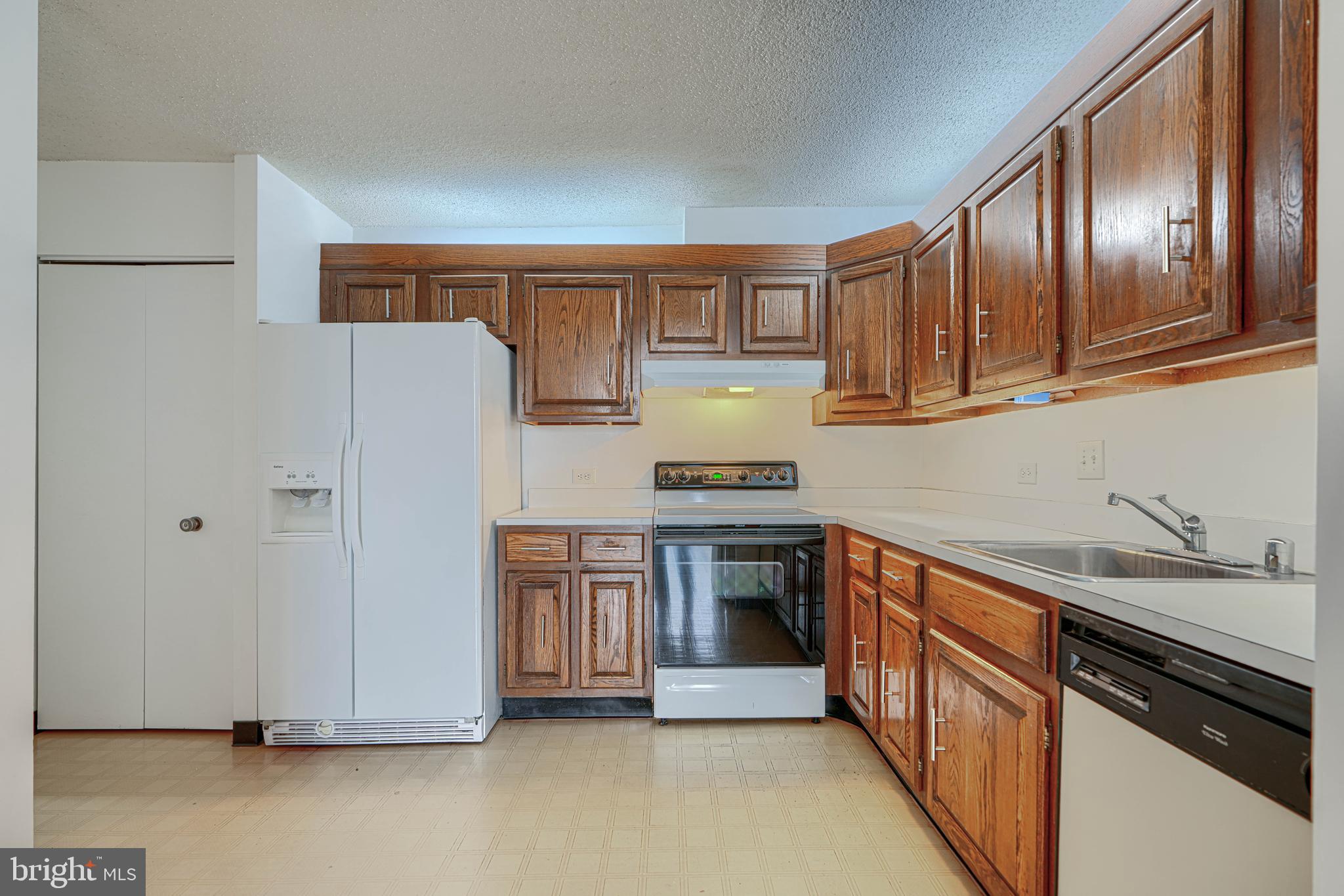 TUSCANY-CANTERBURY - Residential