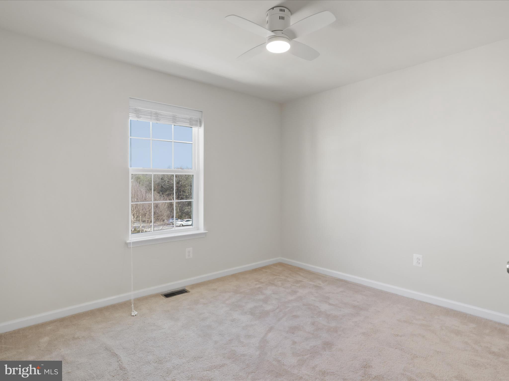 OXFORD SQUARE - Residential