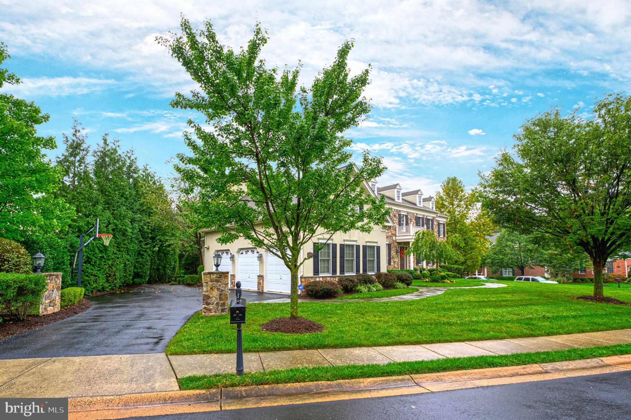 BELMONT COUNTRY CLUB - Residential