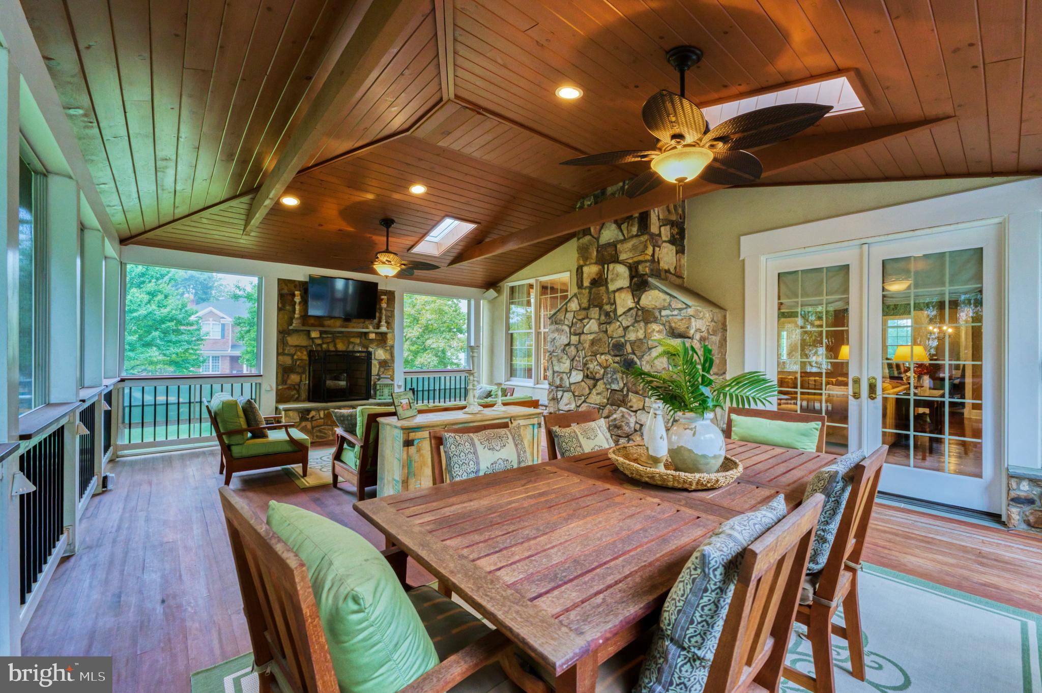 BELMONT COUNTRY CLUB - Residential