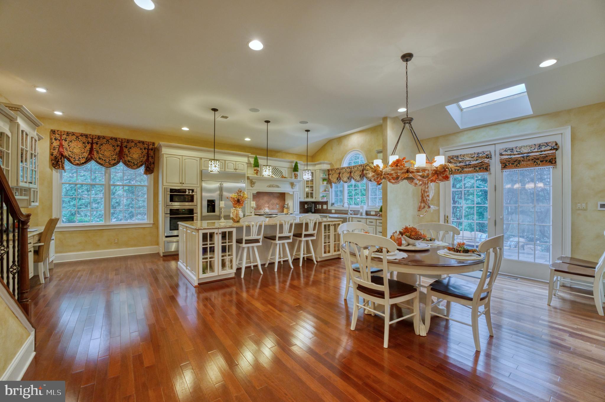 BELMONT COUNTRY CLUB - Residential