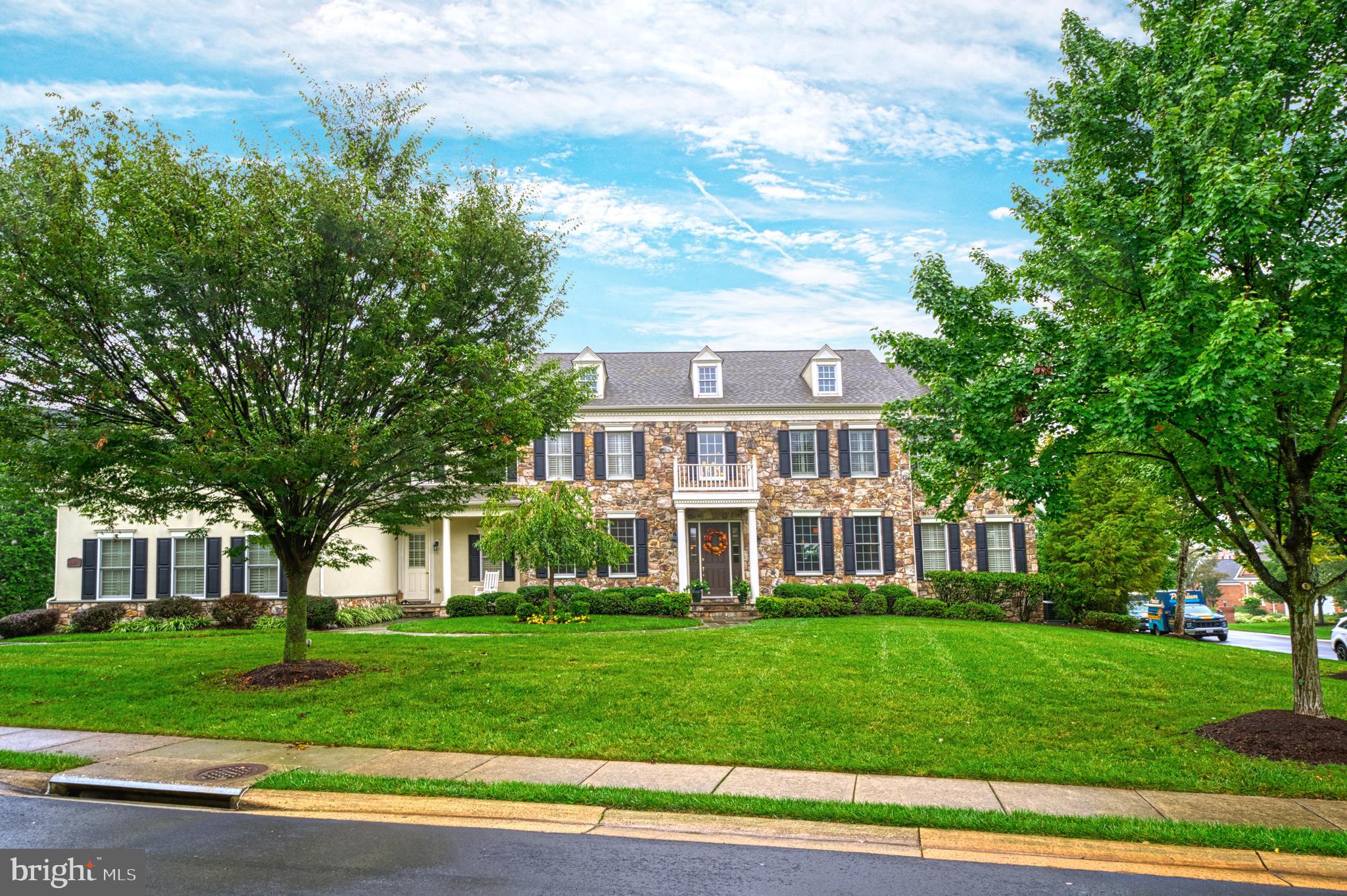 BELMONT COUNTRY CLUB - Residential
