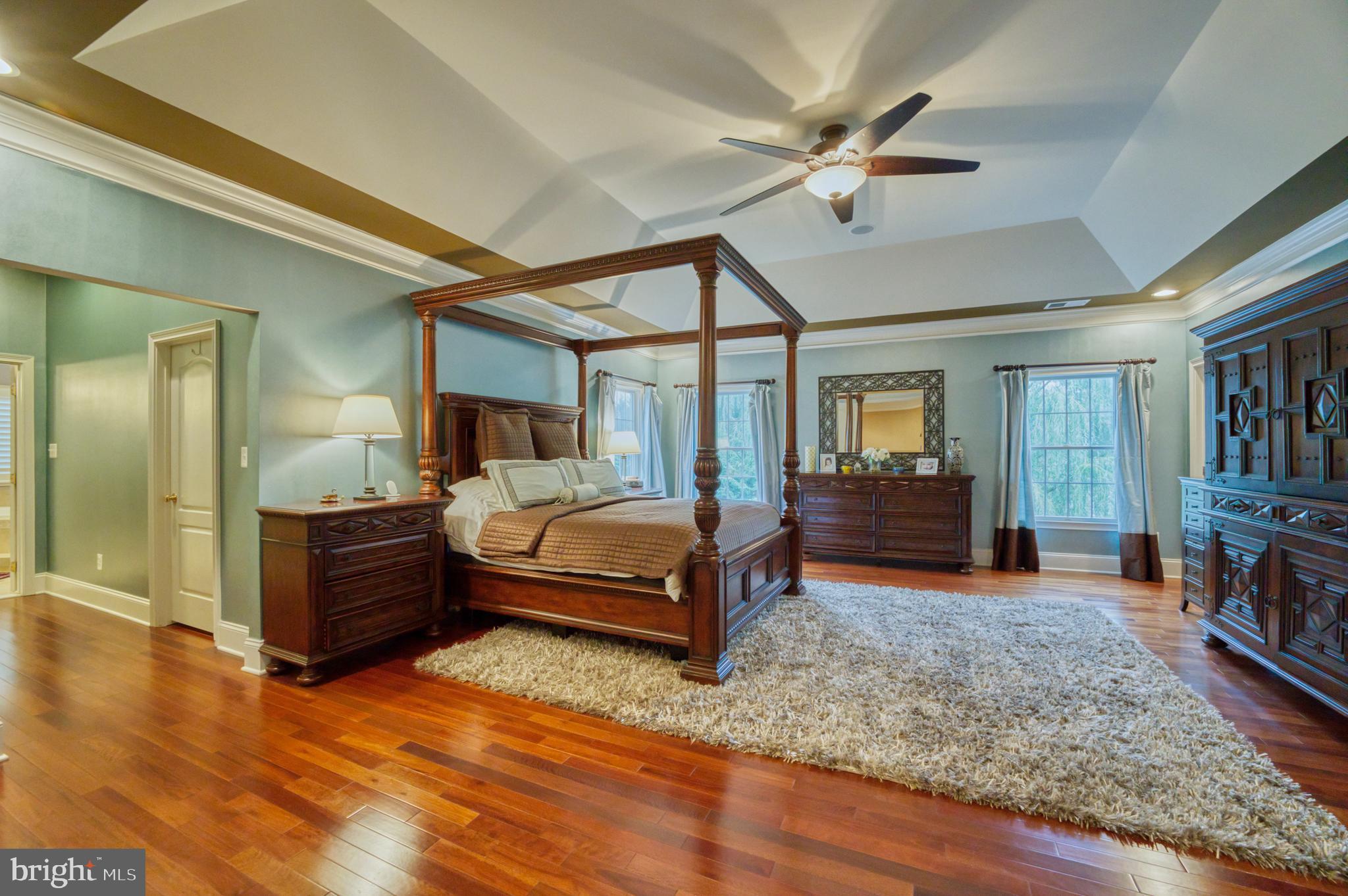 BELMONT COUNTRY CLUB - Residential
