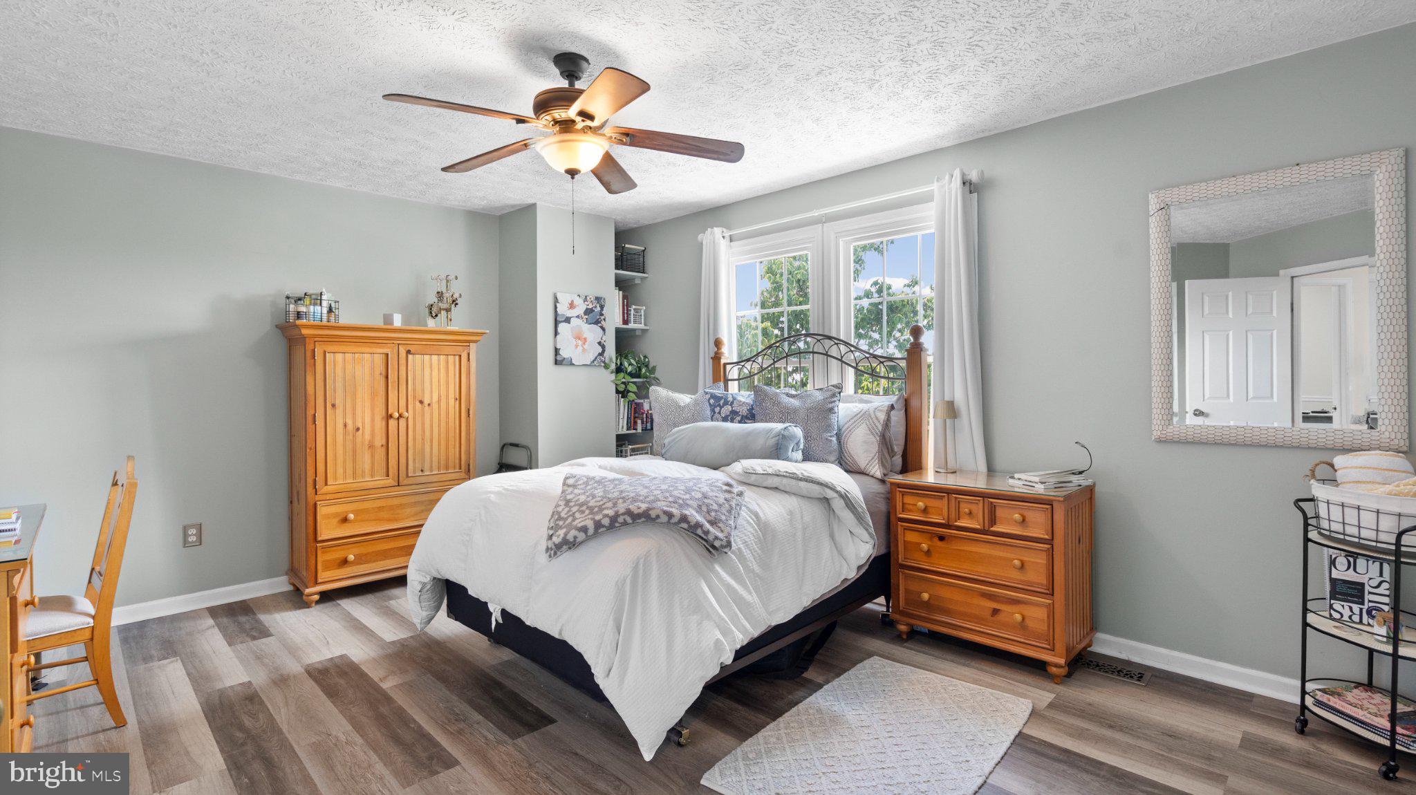 FERGUSON MEADOWS - Residential