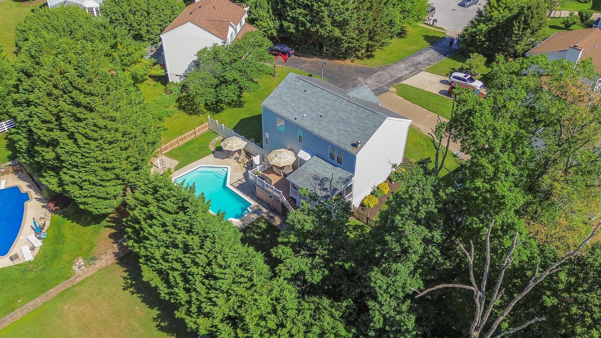 FERGUSON MEADOWS - Residential