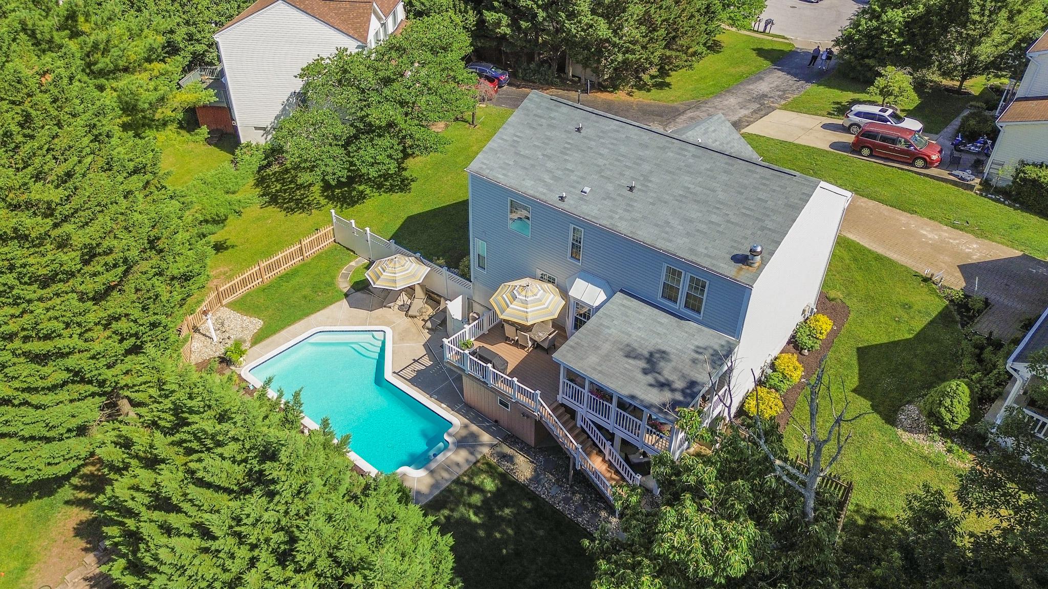 FERGUSON MEADOWS - Residential