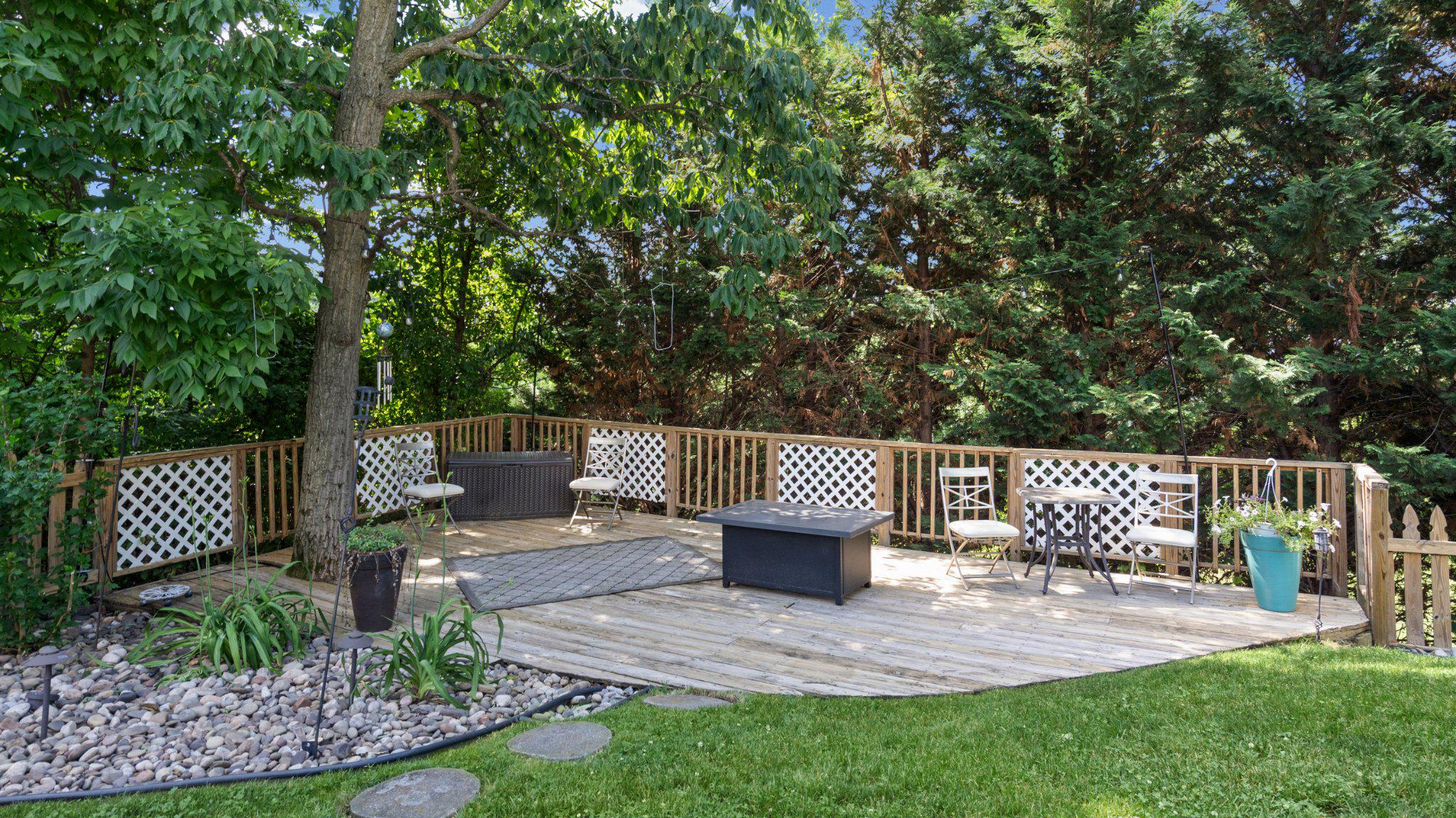 FERGUSON MEADOWS - Residential