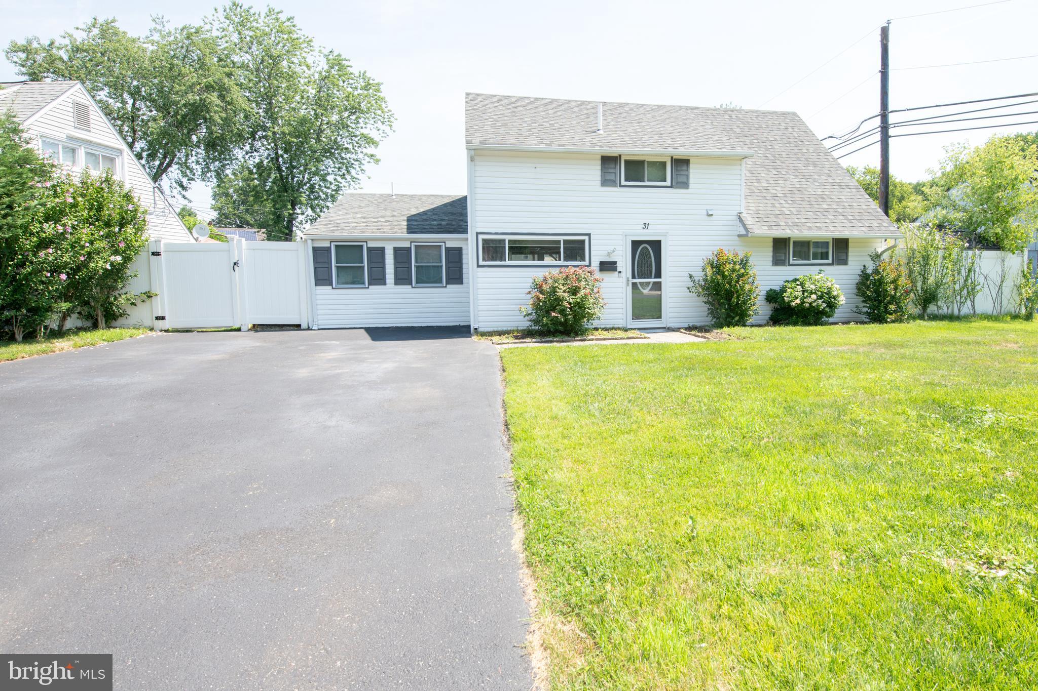 RED CEDAR HILL - Residential