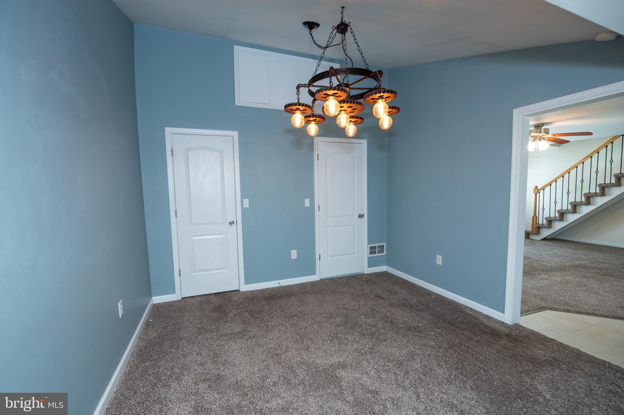 RED CEDAR HILL - Residential