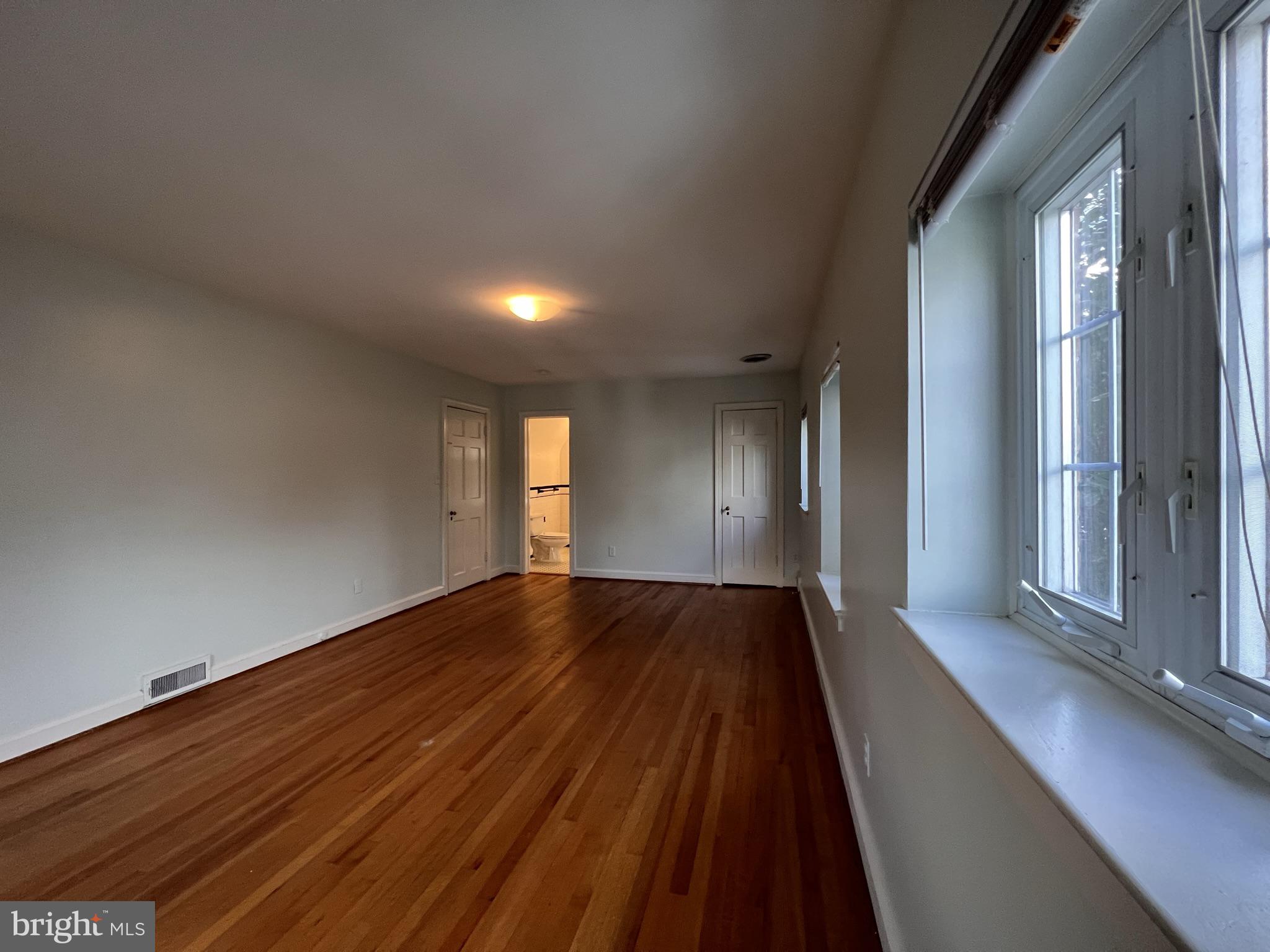AURORA HILLS - Residential Lease