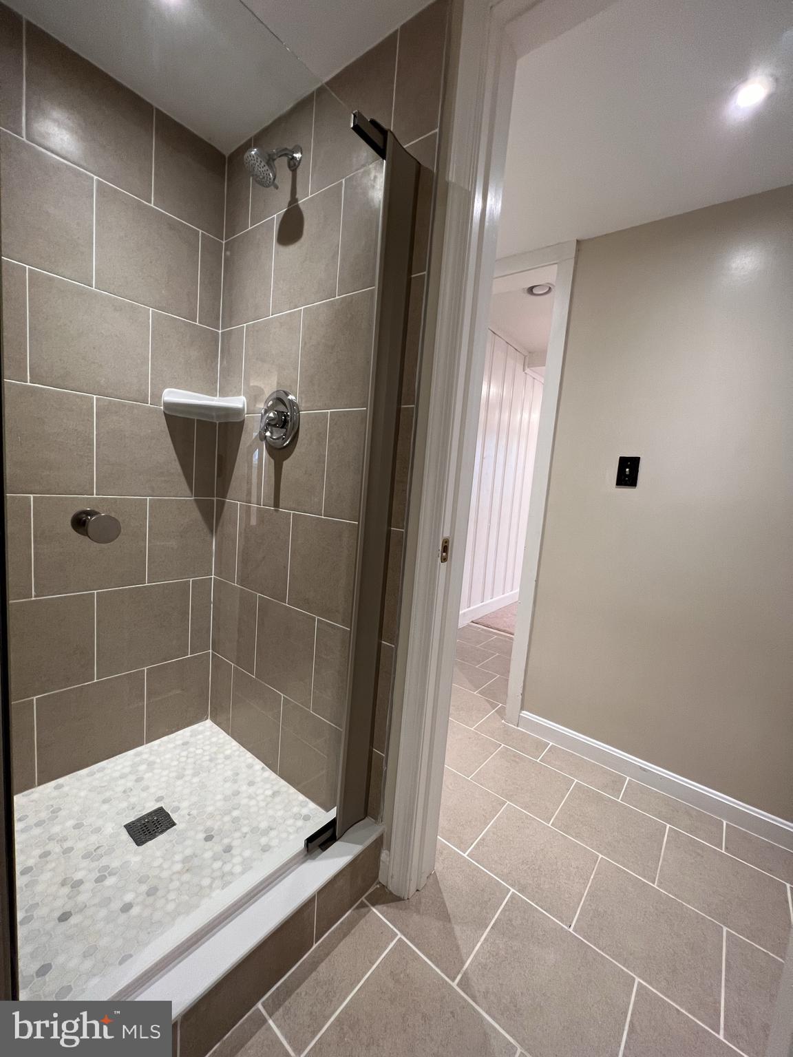 AURORA HILLS - Residential Lease