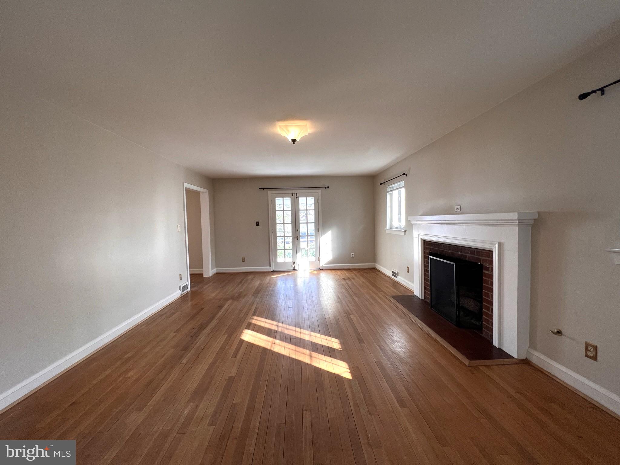 AURORA HILLS - Residential Lease