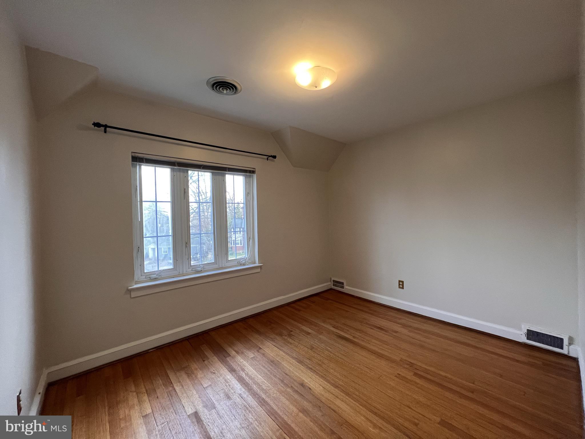 AURORA HILLS - Residential Lease