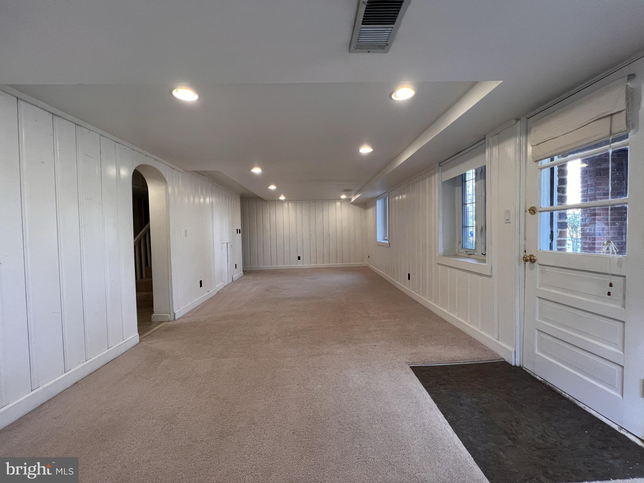 AURORA HILLS - Residential Lease