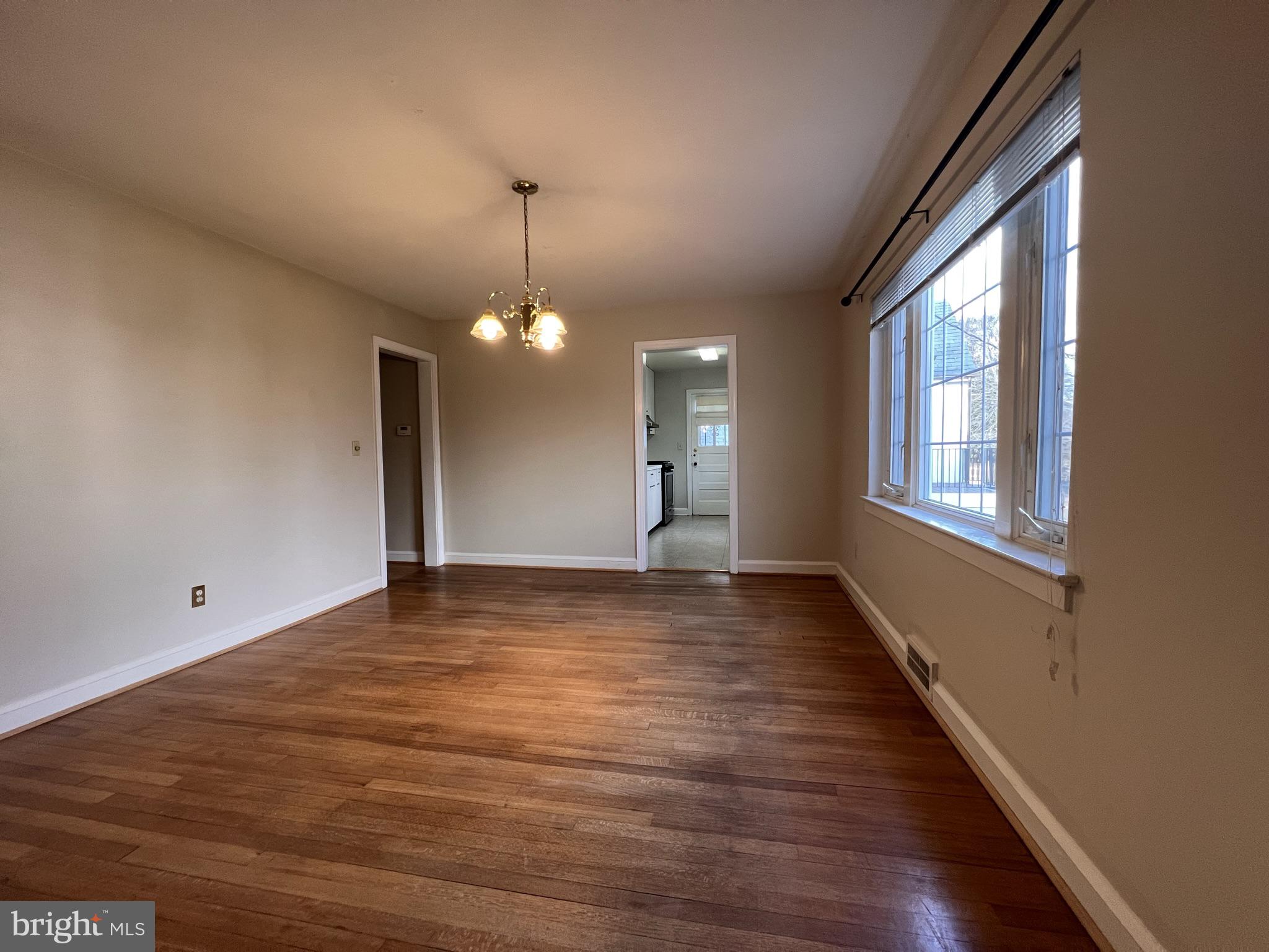 AURORA HILLS - Residential Lease
