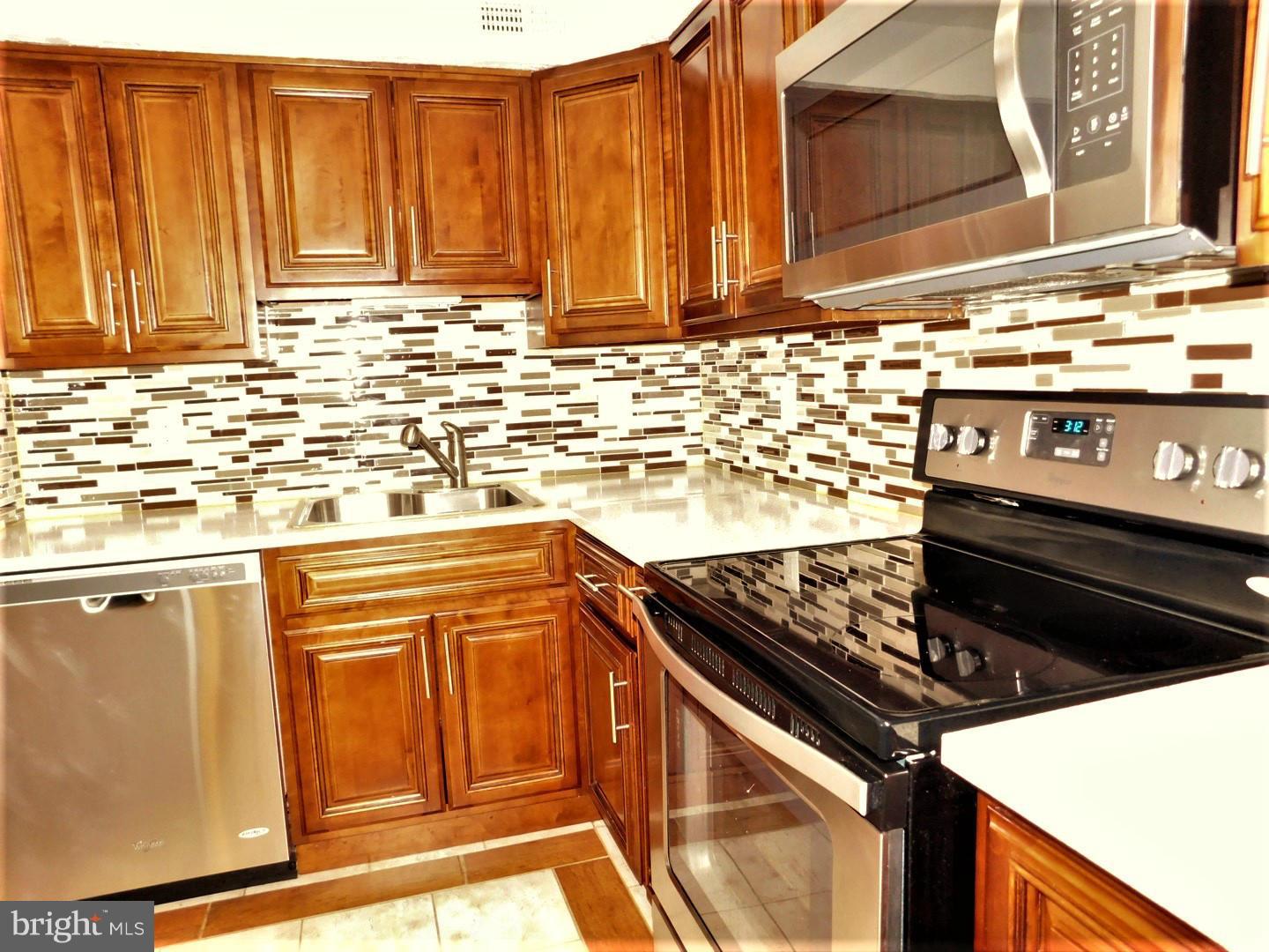 MOUNT VERNON LAKES - Residential
