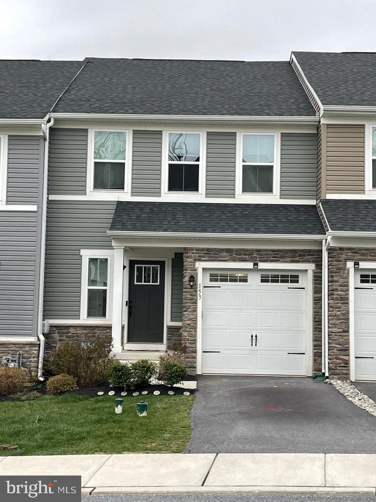 TOWNES AT MALVERN - Residential Lease