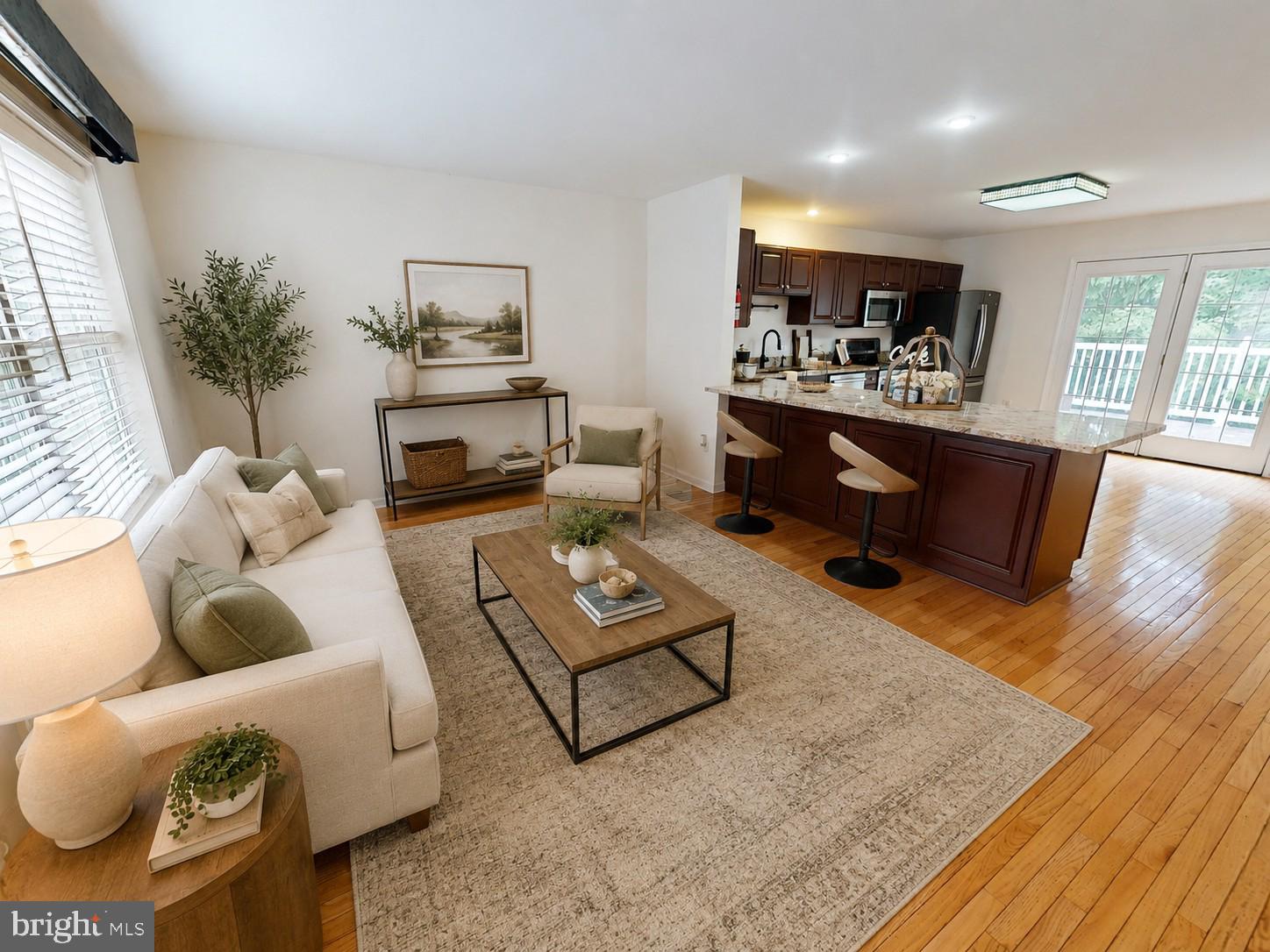 SIENNA WOODS - Residential