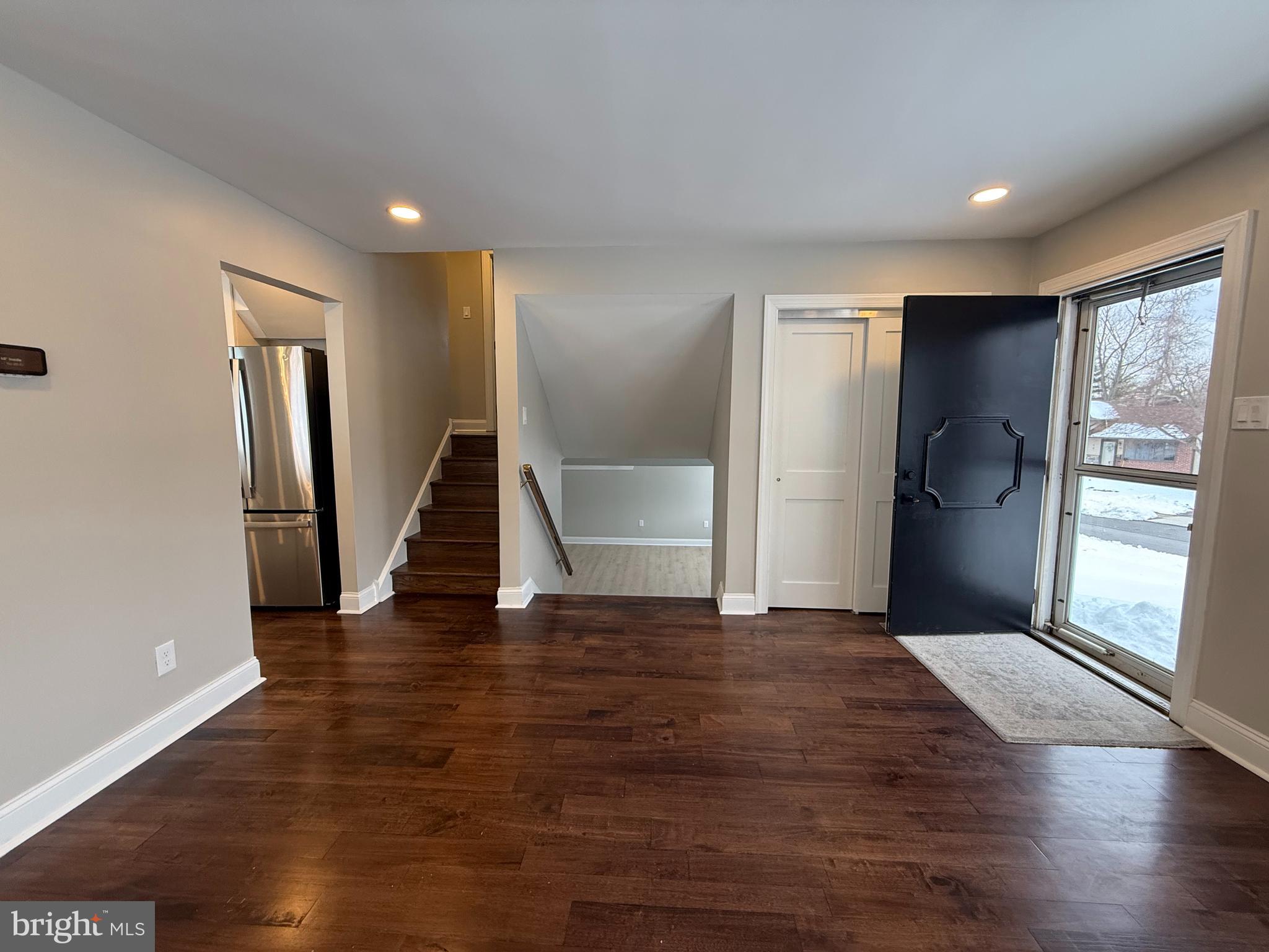 LAWRENCE PARK - Residential