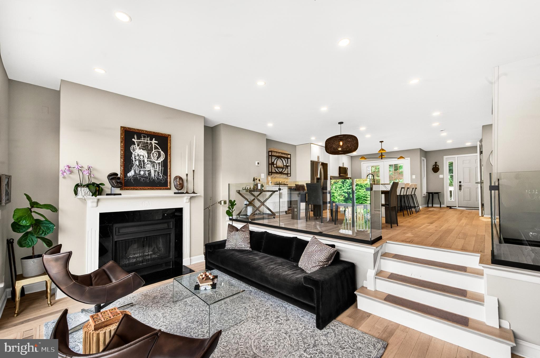 MALLARDS LANDING - Residential