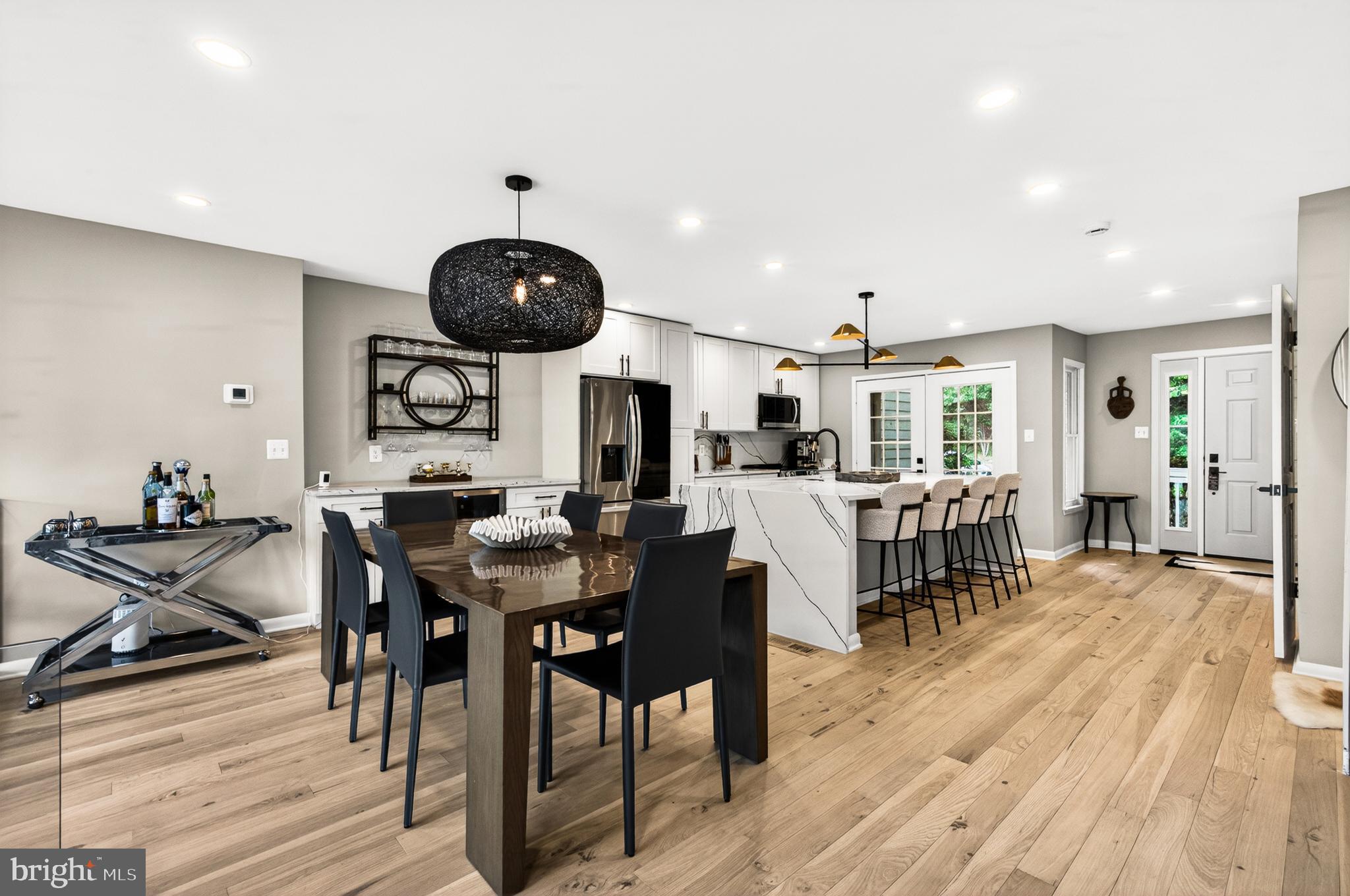 MALLARDS LANDING - Residential