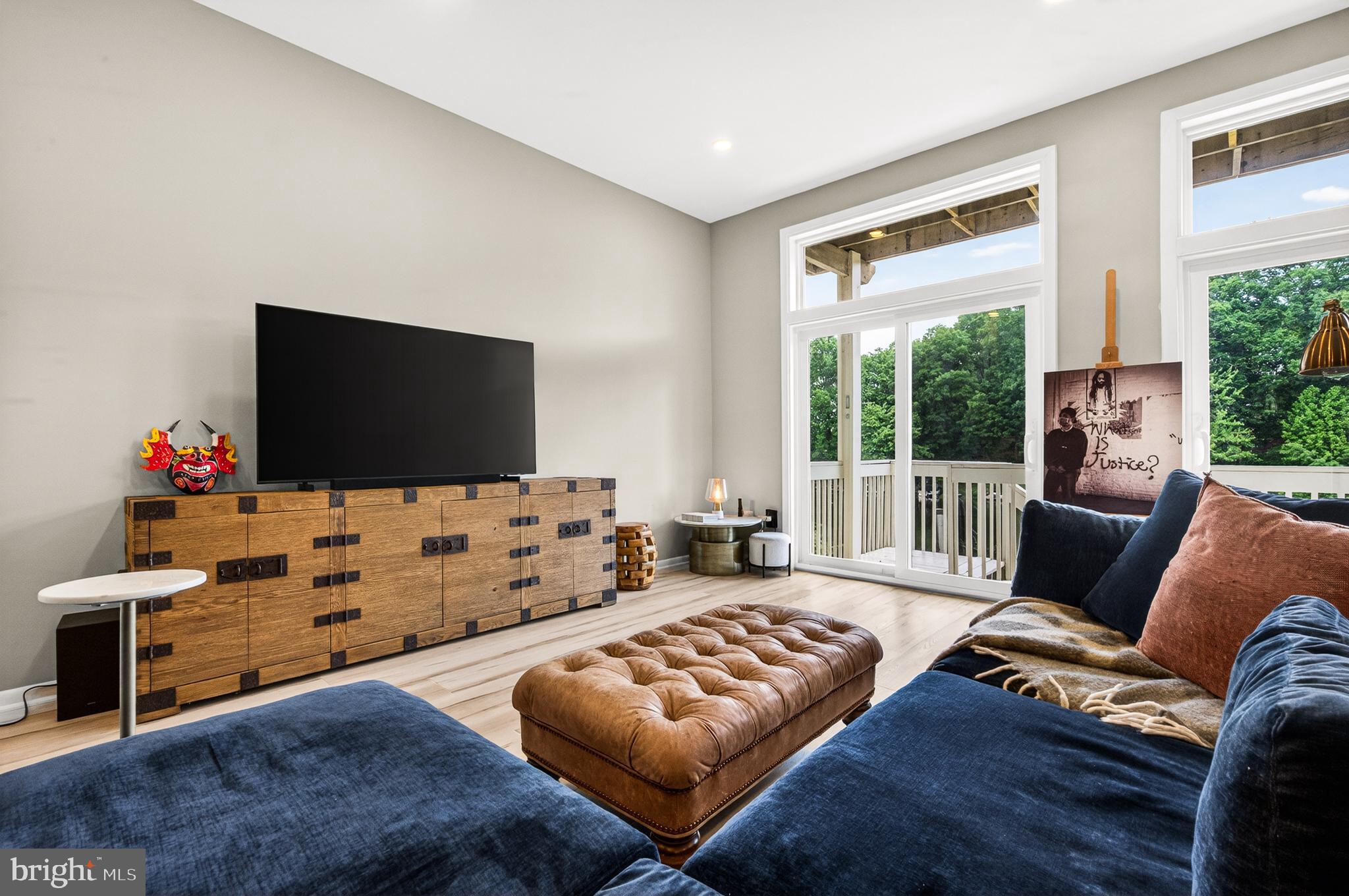 MALLARDS LANDING - Residential